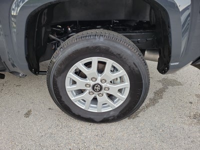 2025 Toyota Tacoma 4WD SR5 4WD