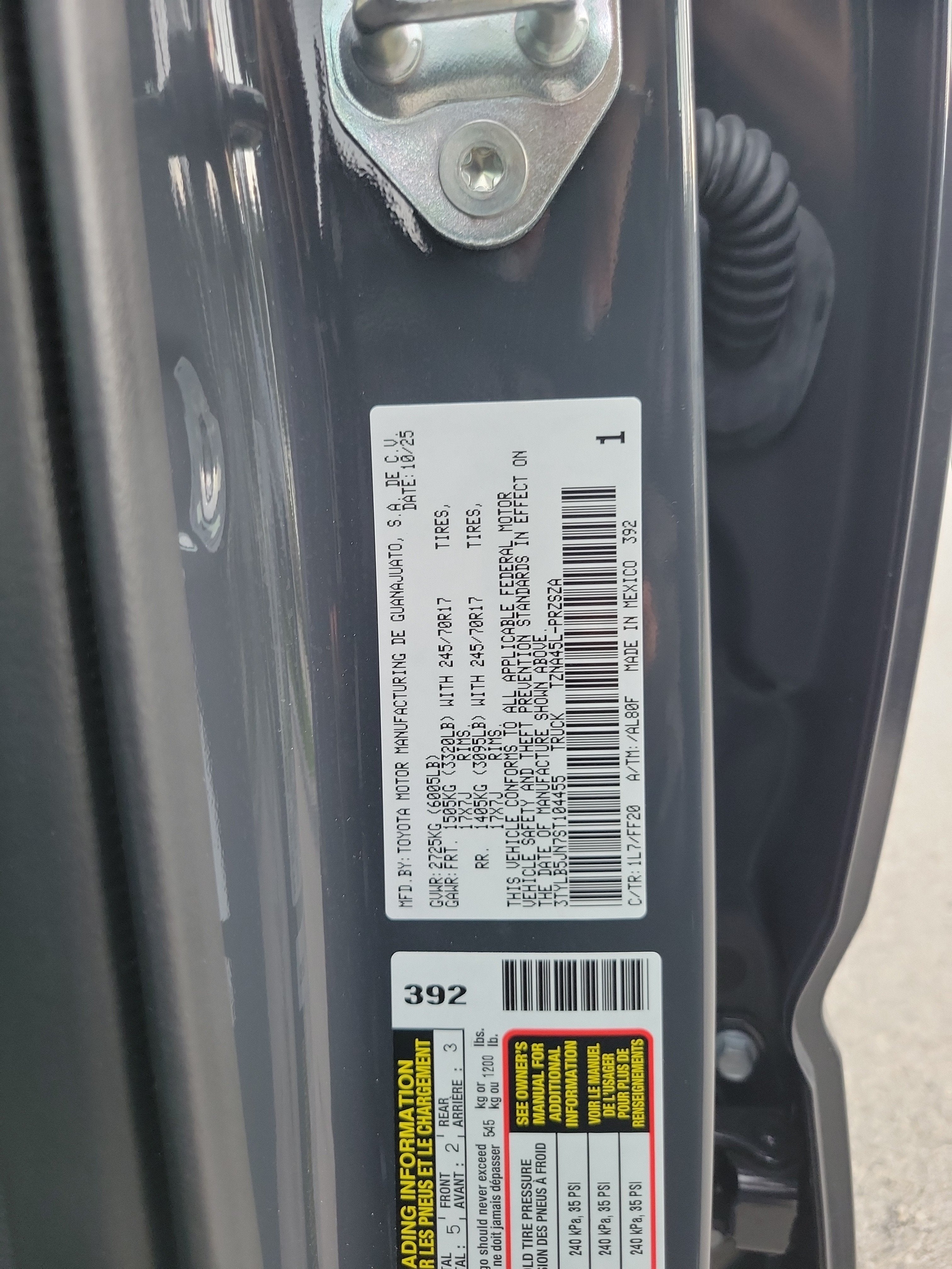 2025 Toyota Tacoma 4WD SR5 4WD