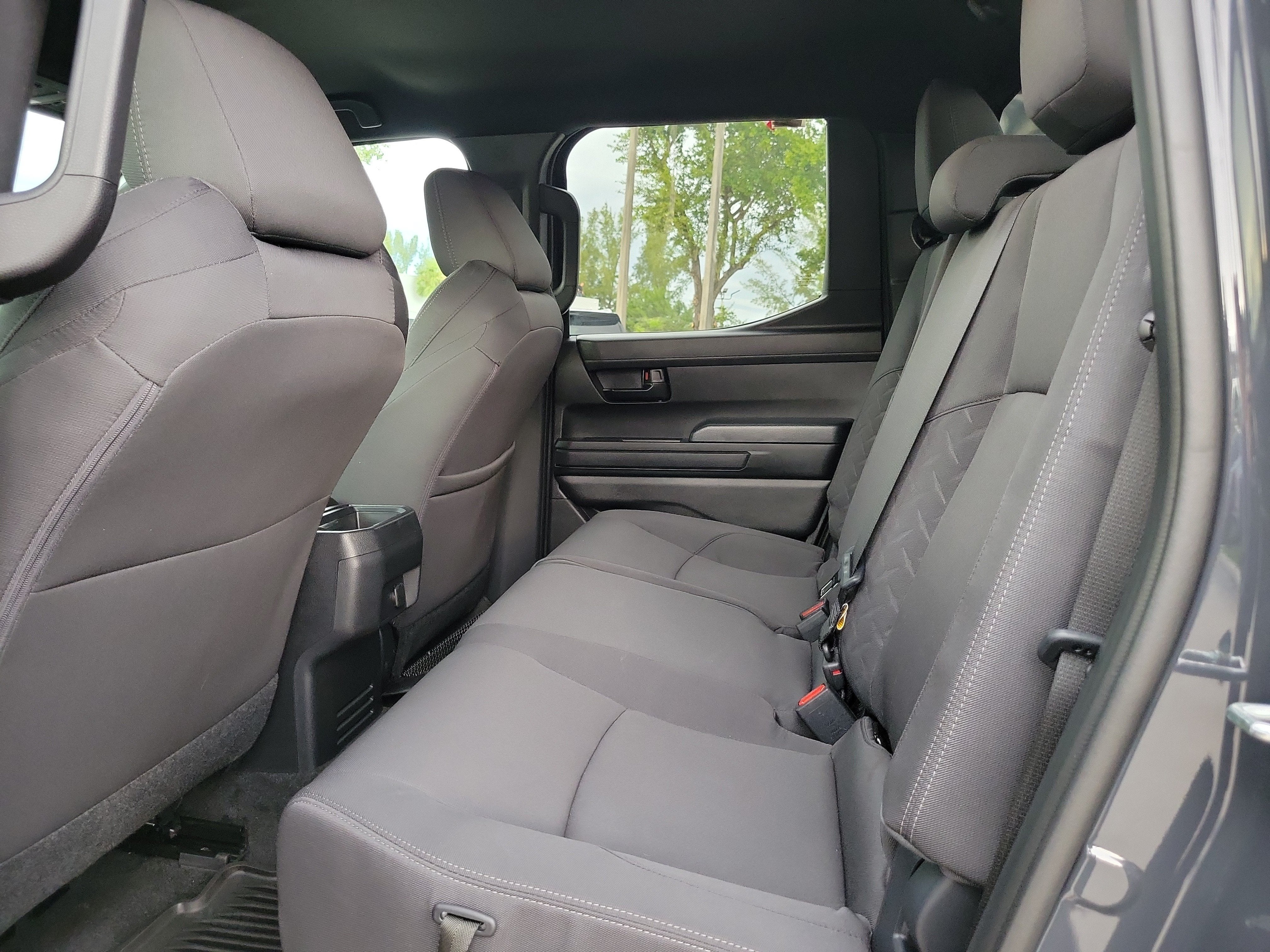 2025 Toyota Tacoma 4WD SR5 4WD