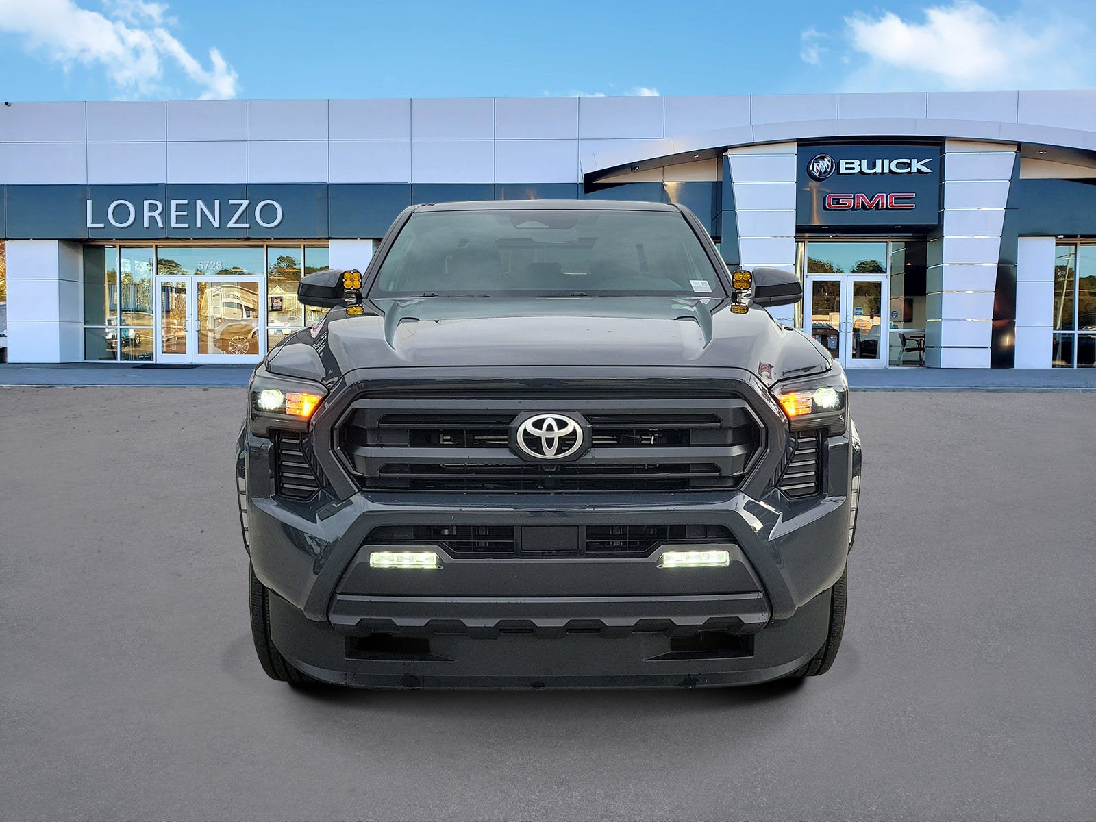 2025 Toyota Tacoma 4WD SR5 4WD