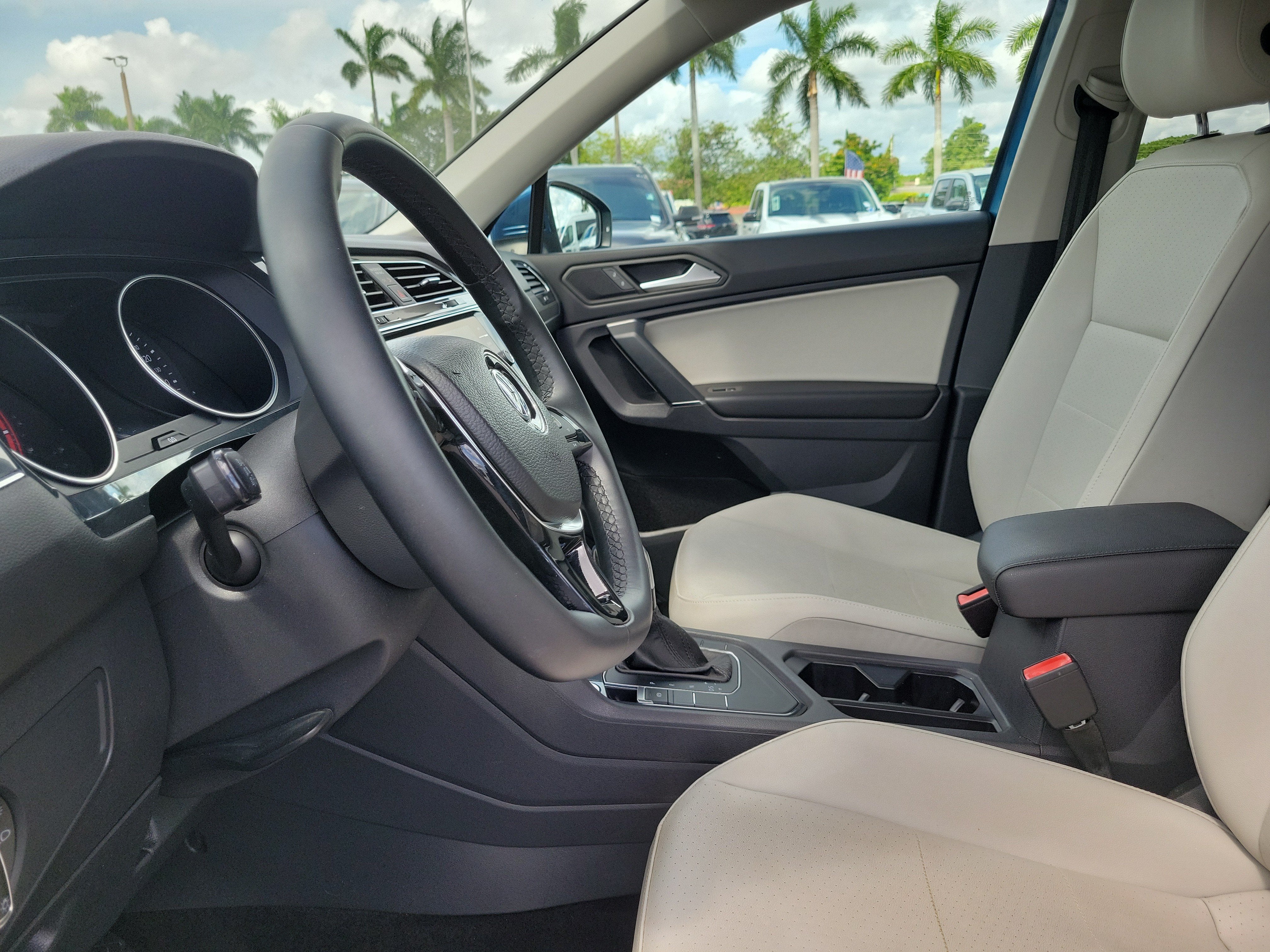 2020 Volkswagen Tiguan SE