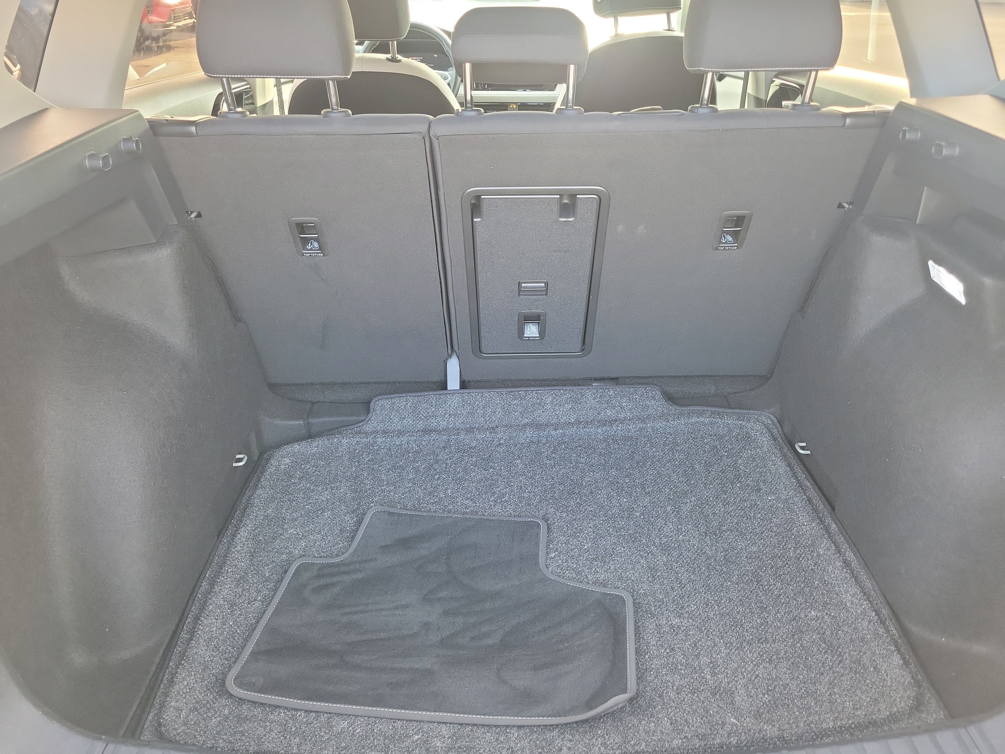 2025 Volkswagen Taos S