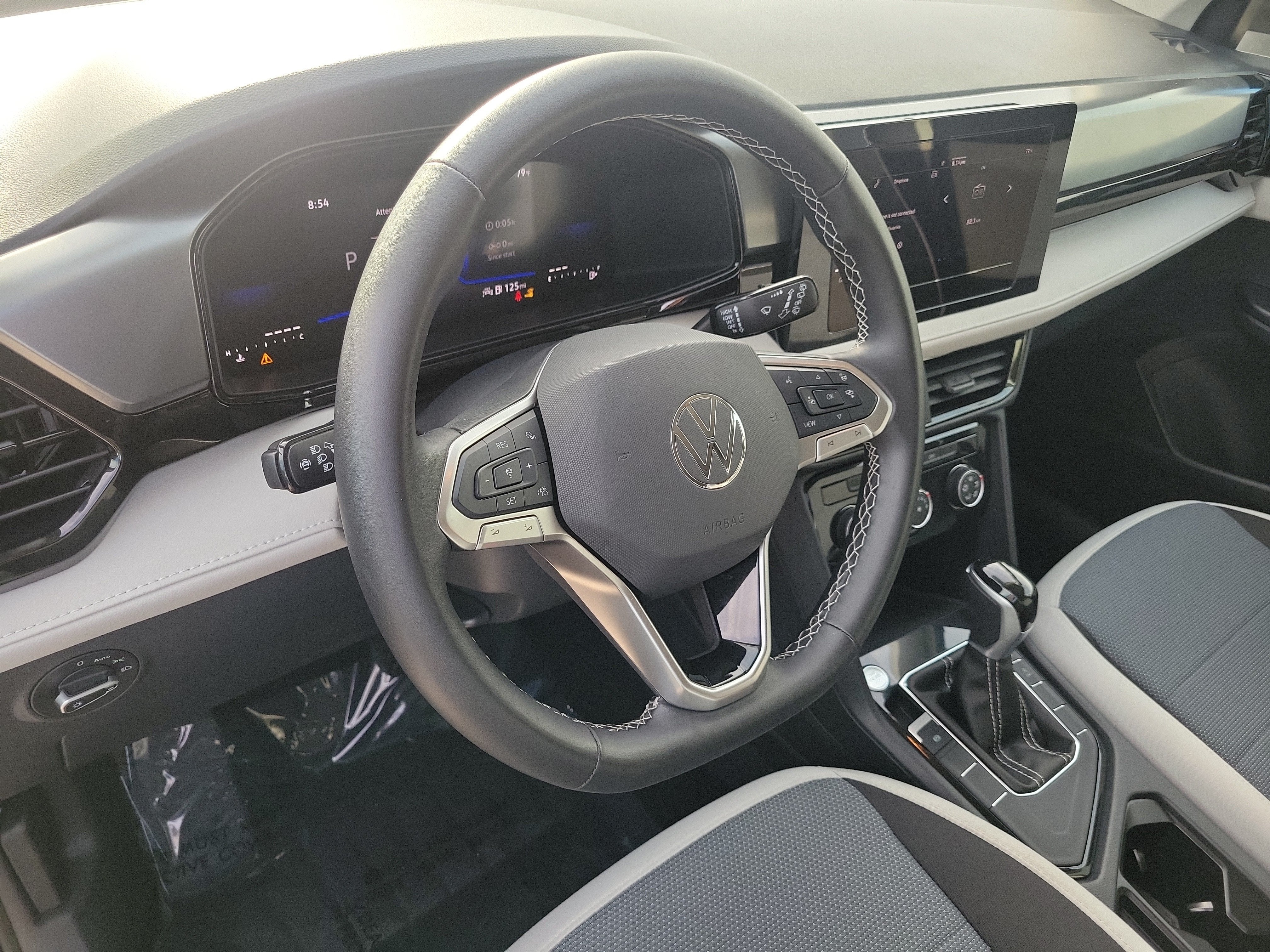 2025 Volkswagen Taos S