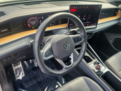 2025 Volkswagen Tiguan SEL R-Line