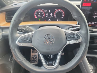 2025 Volkswagen Tiguan SEL R-Line