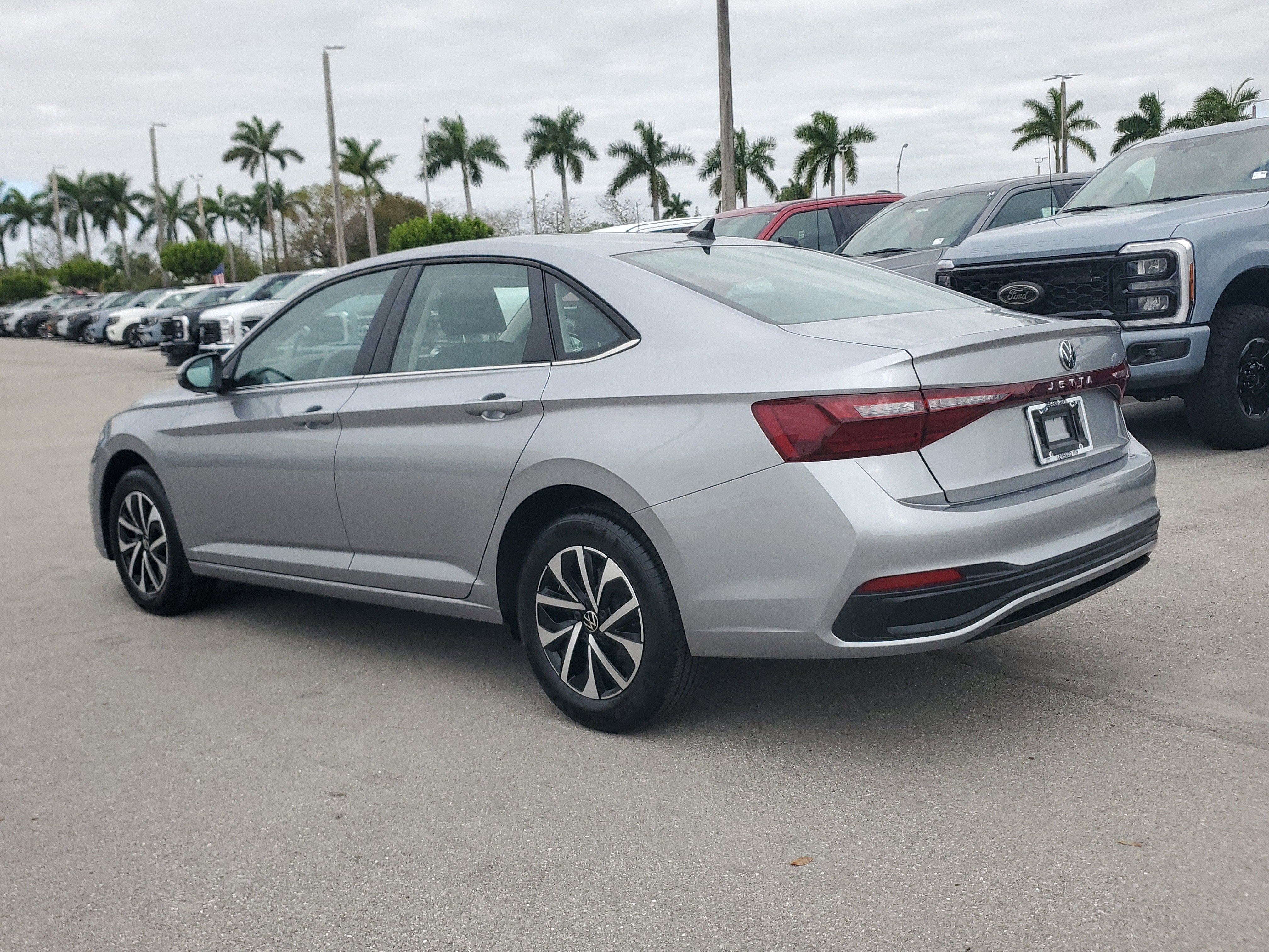 2025 Volkswagen Jetta S