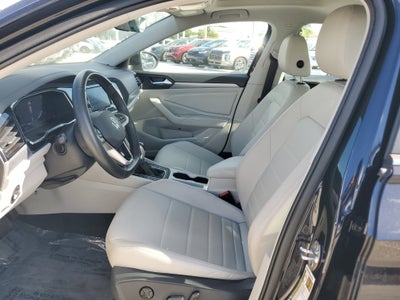 2023 Volkswagen Jetta SE