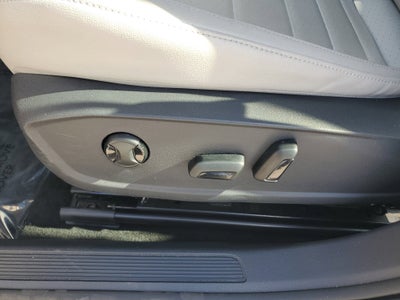 2023 Volkswagen Jetta SE