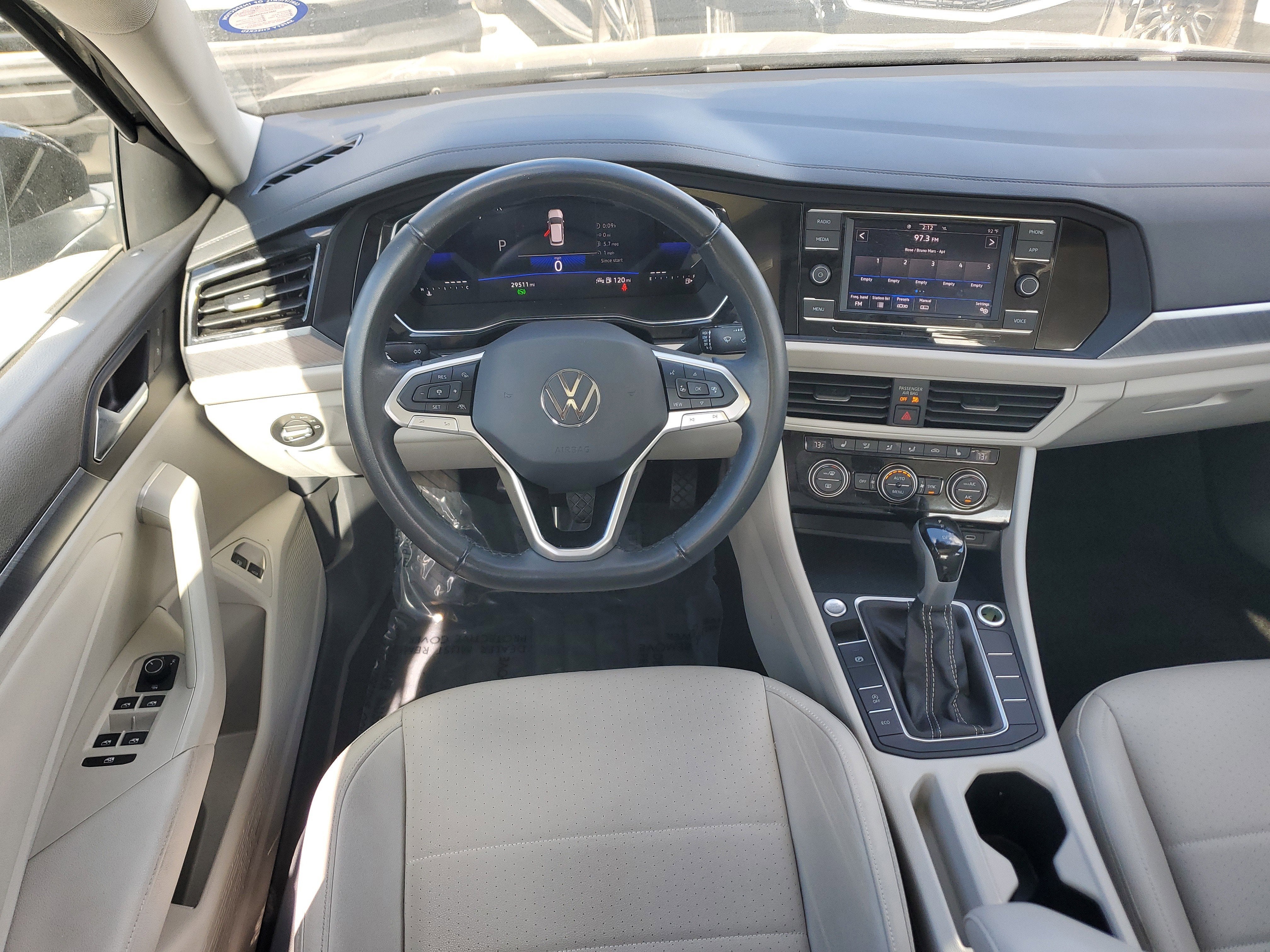 2023 Volkswagen Jetta SE