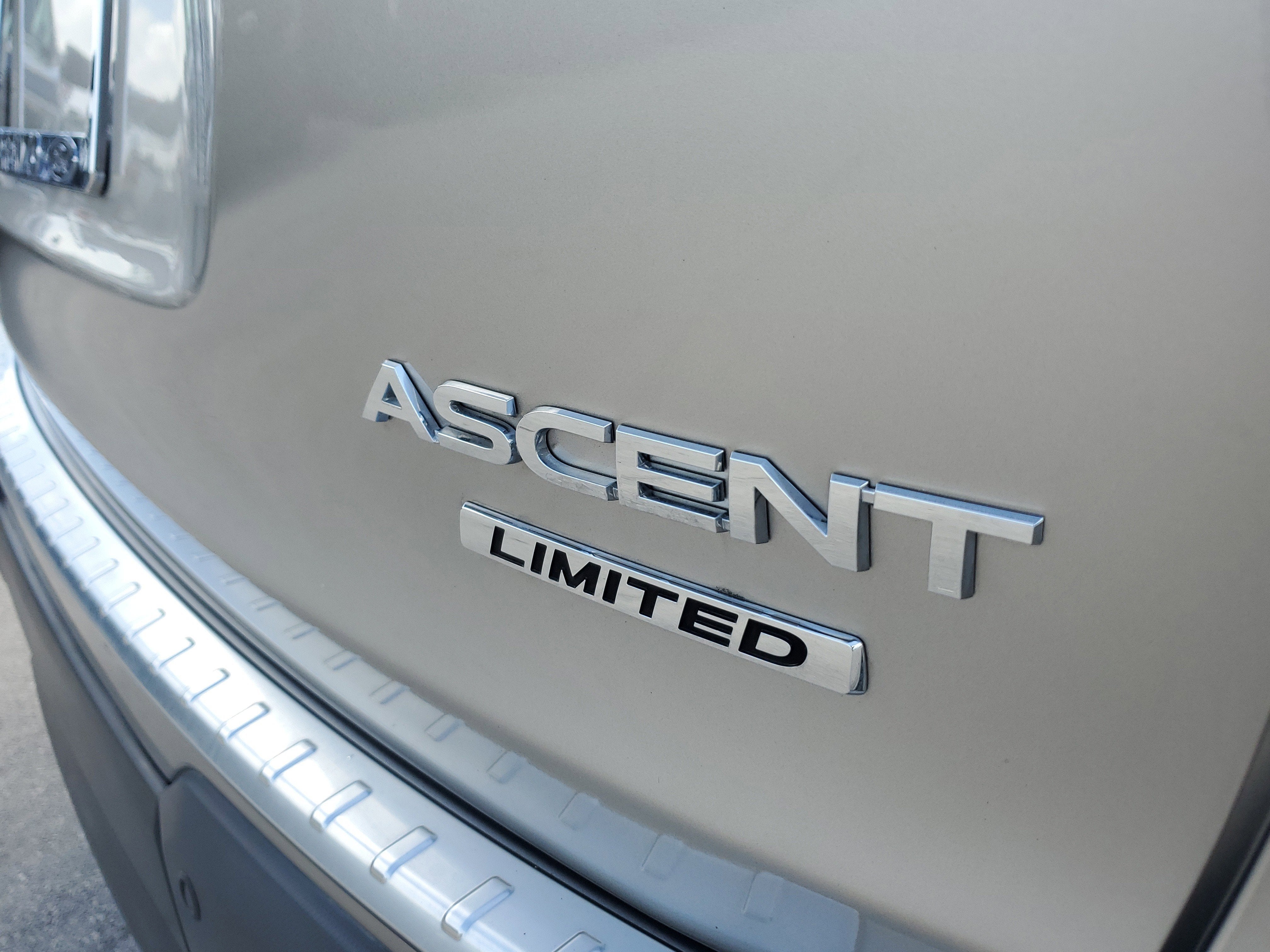 2020 Subaru Ascent Limited 4WD