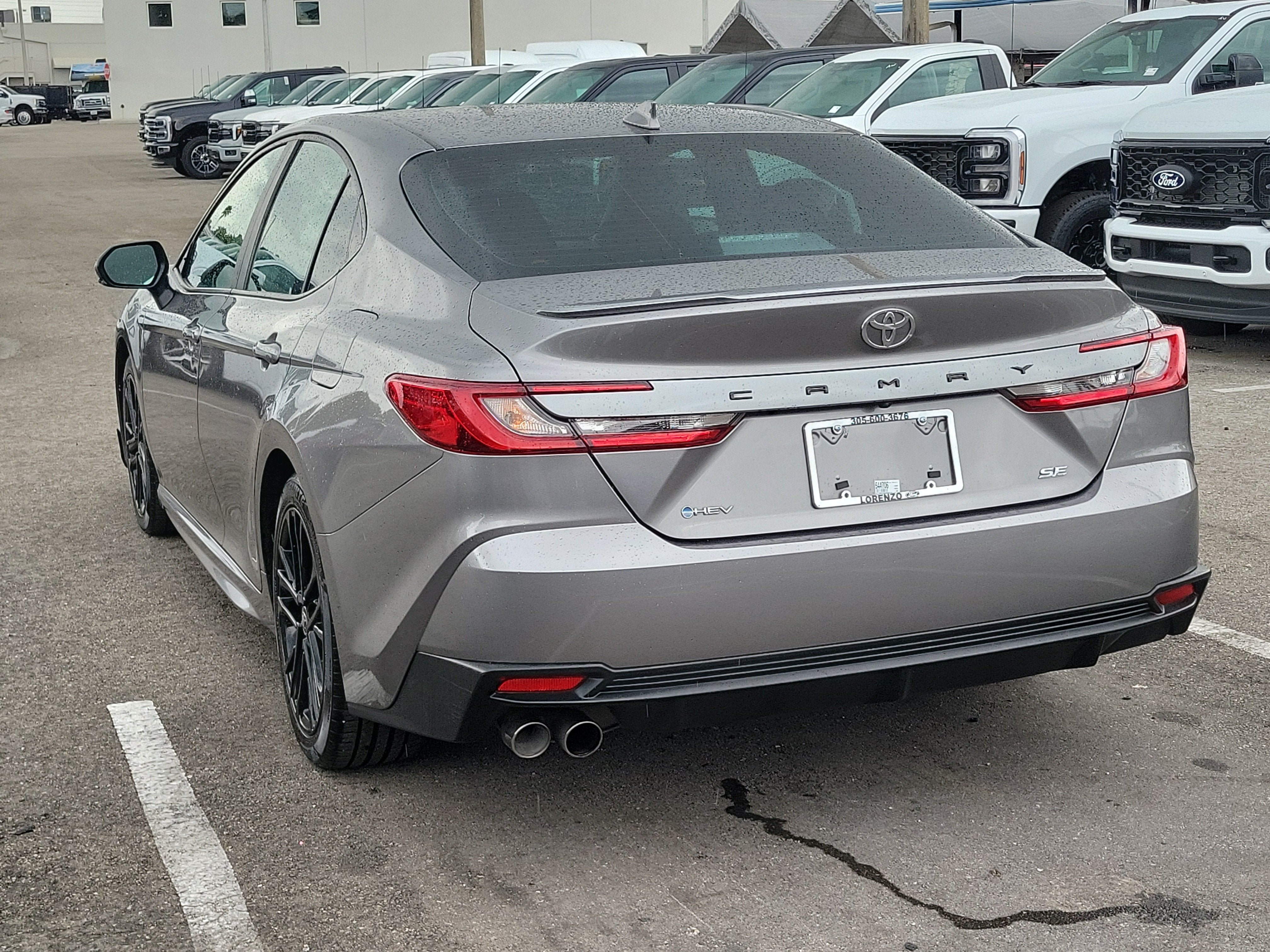 2025 Toyota Camry SE