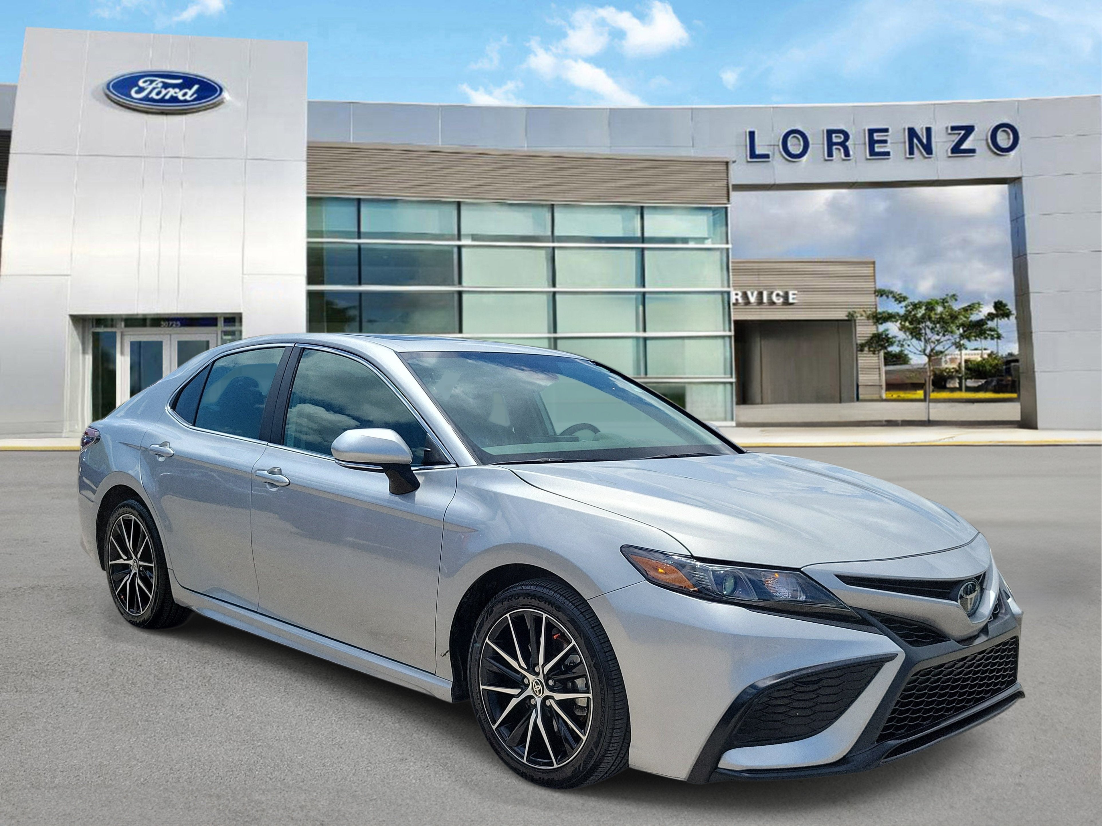 2024 Toyota Camry SE
