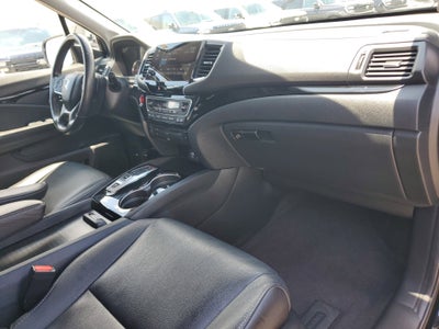 2022 Honda Pilot Touring 7-Passenger