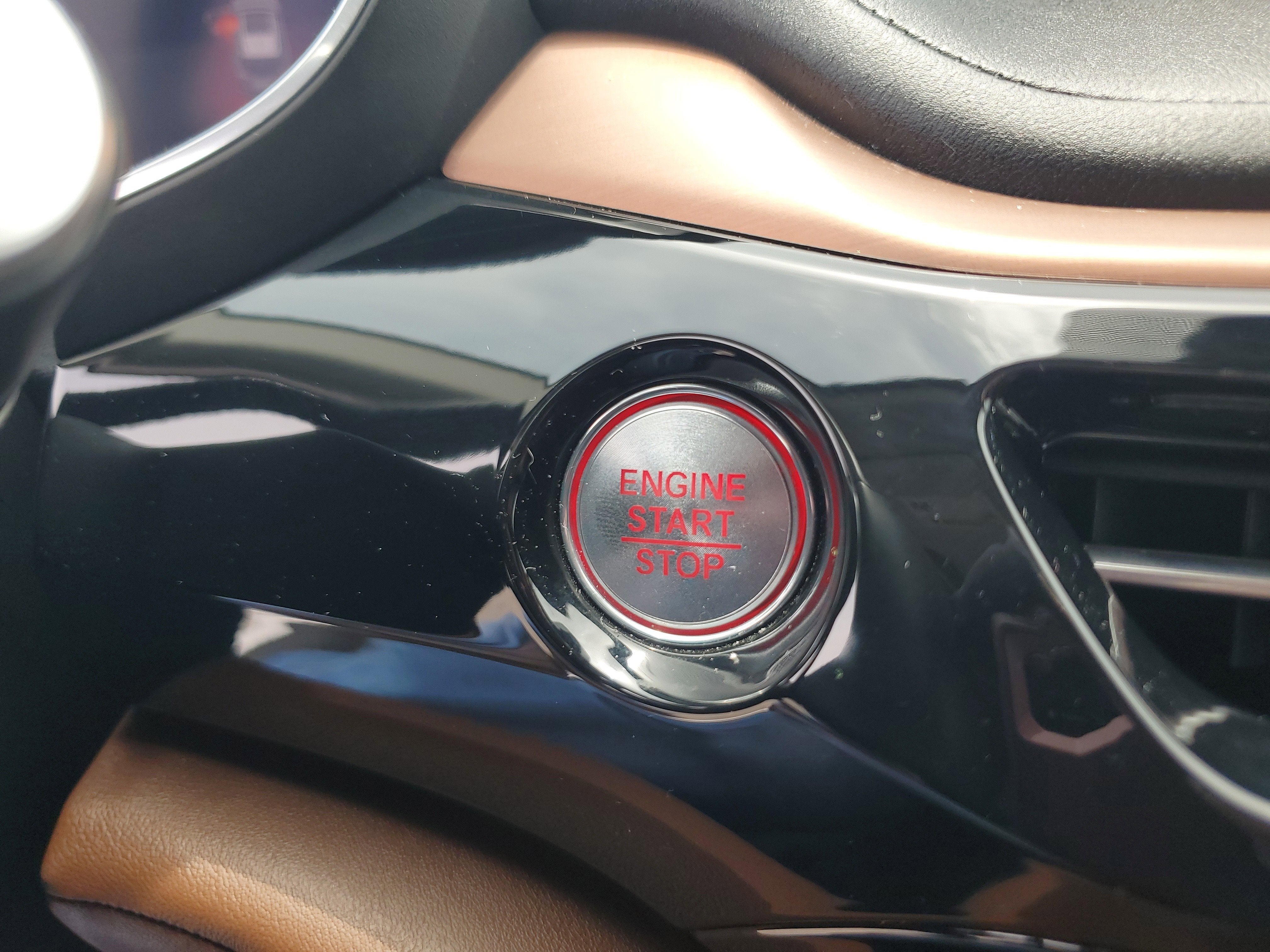 2023 Acura MDX w/Technology Package