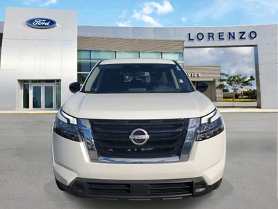 2024 Nissan Pathfinder S