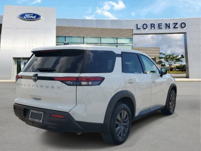 2024 Nissan Pathfinder S