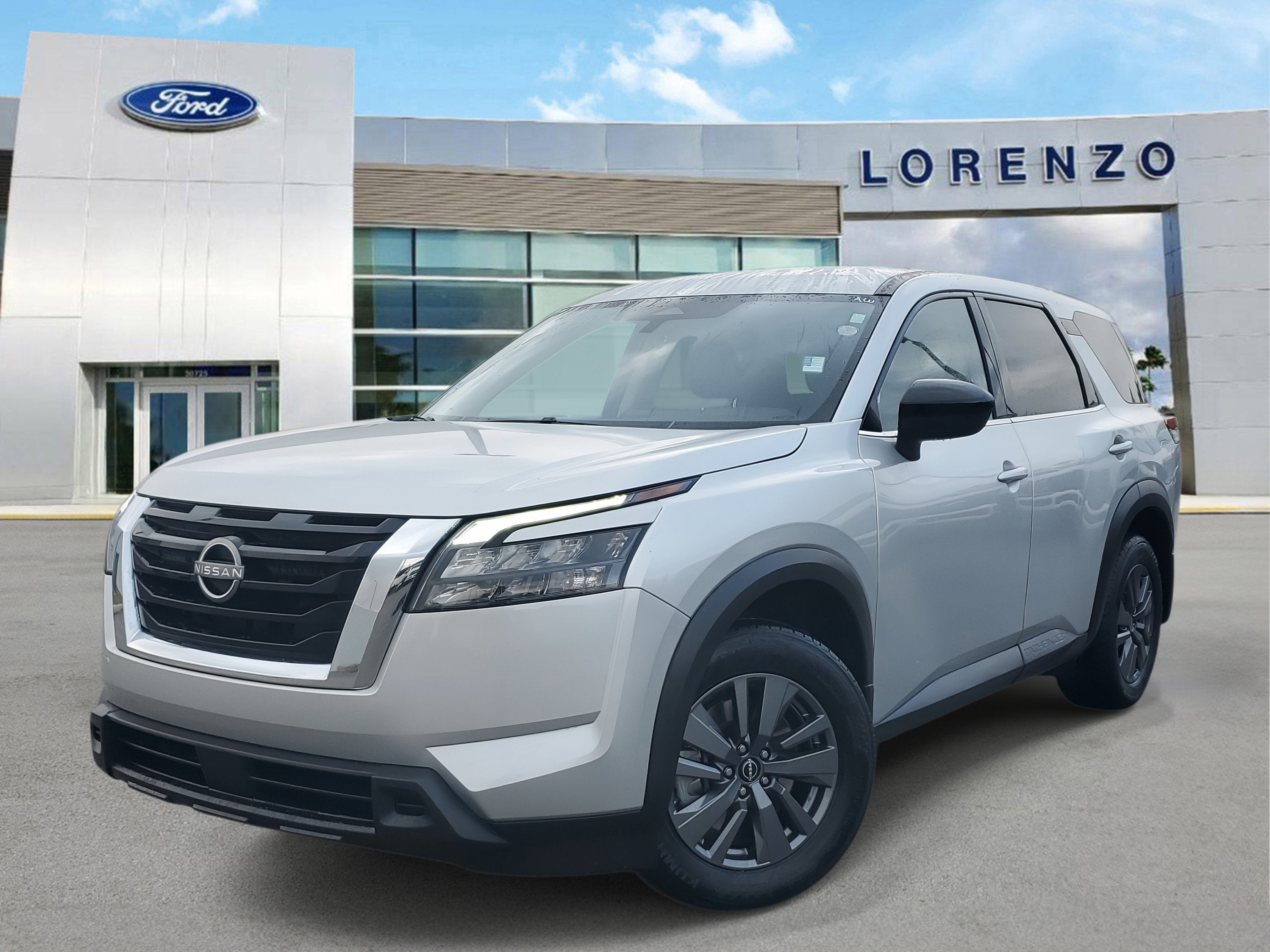 2024 Nissan Pathfinder S