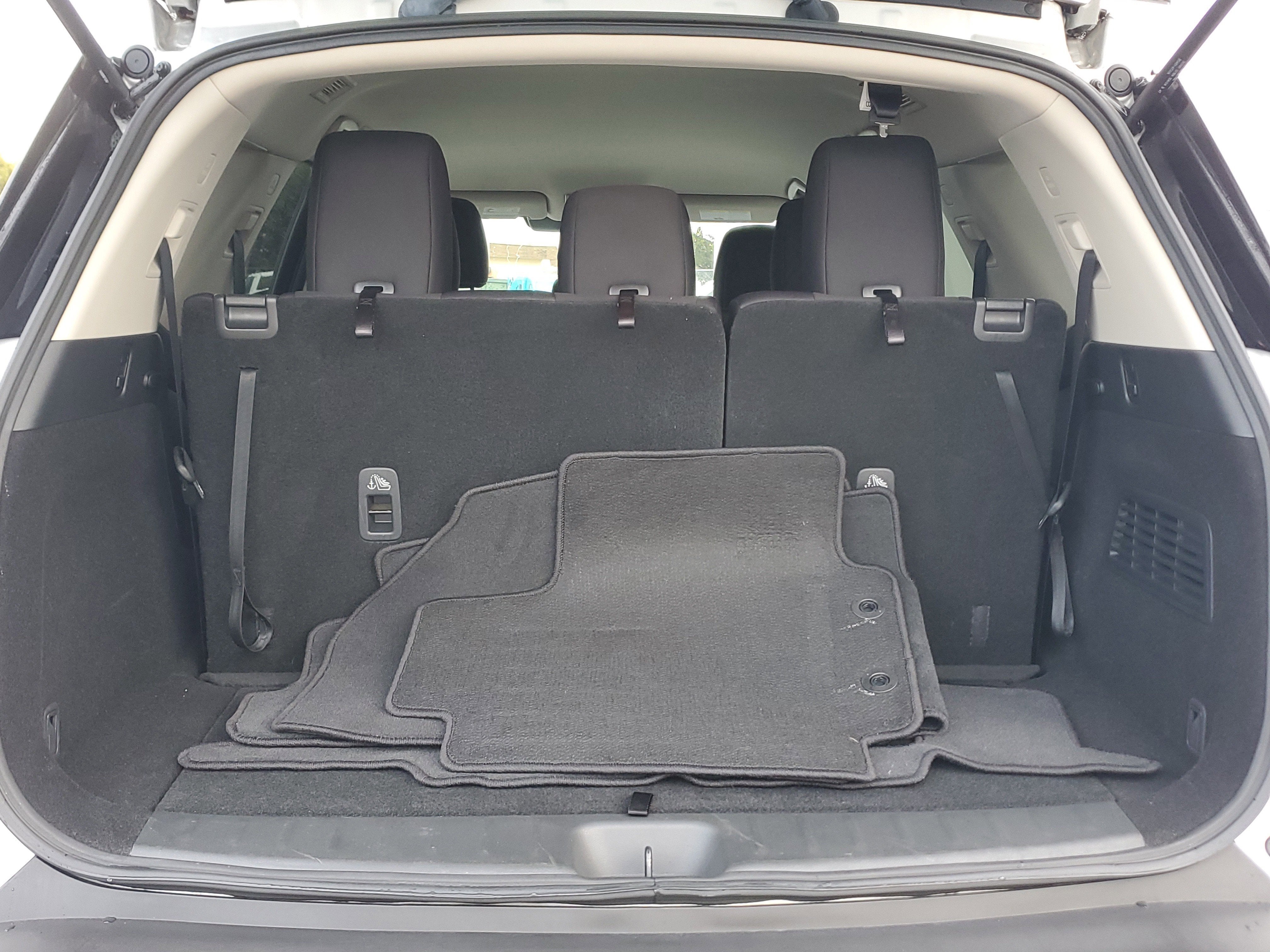 2024 Nissan Pathfinder S