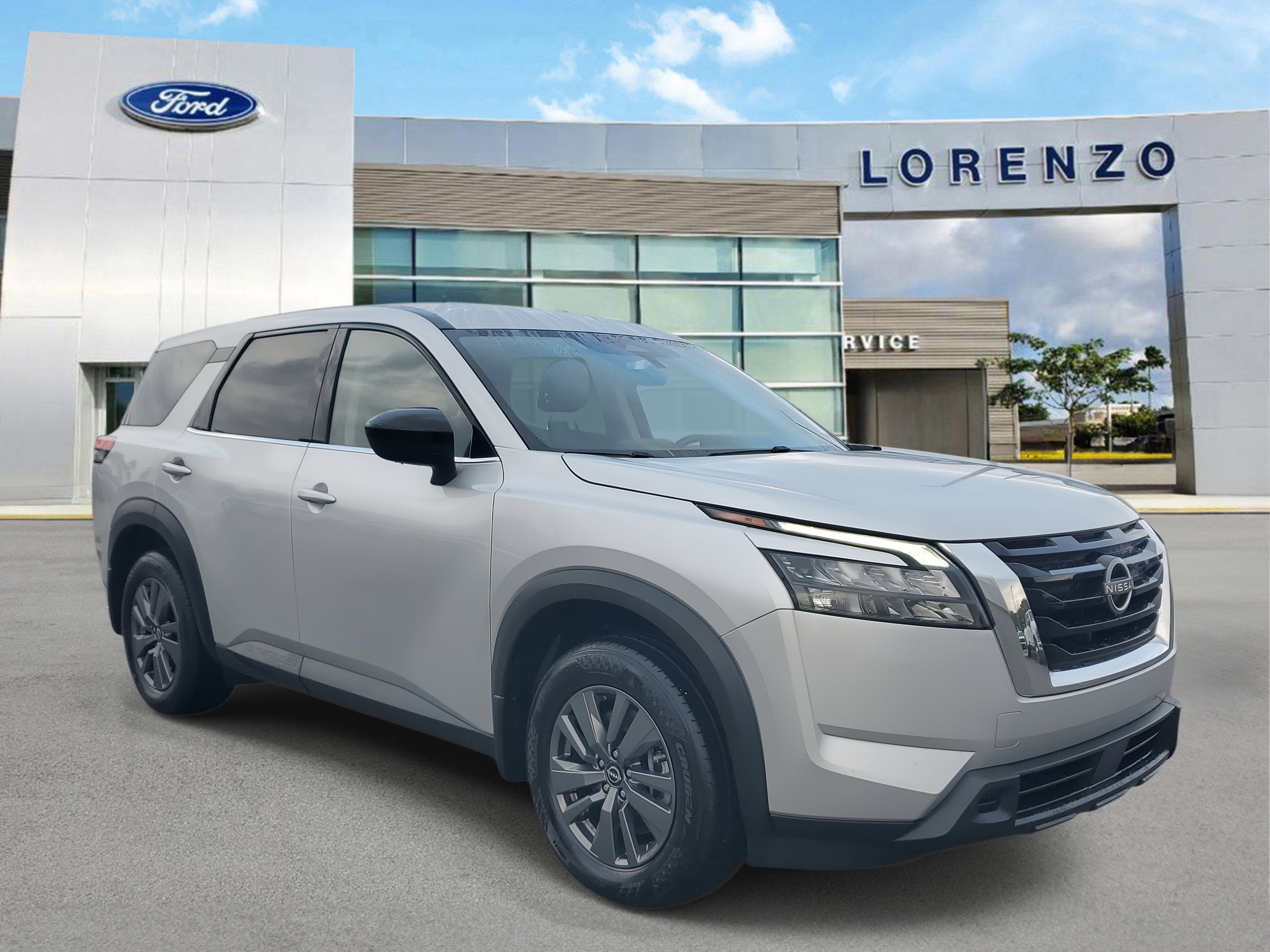 2024 Nissan Pathfinder S