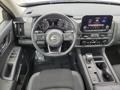 2024 Nissan Pathfinder S