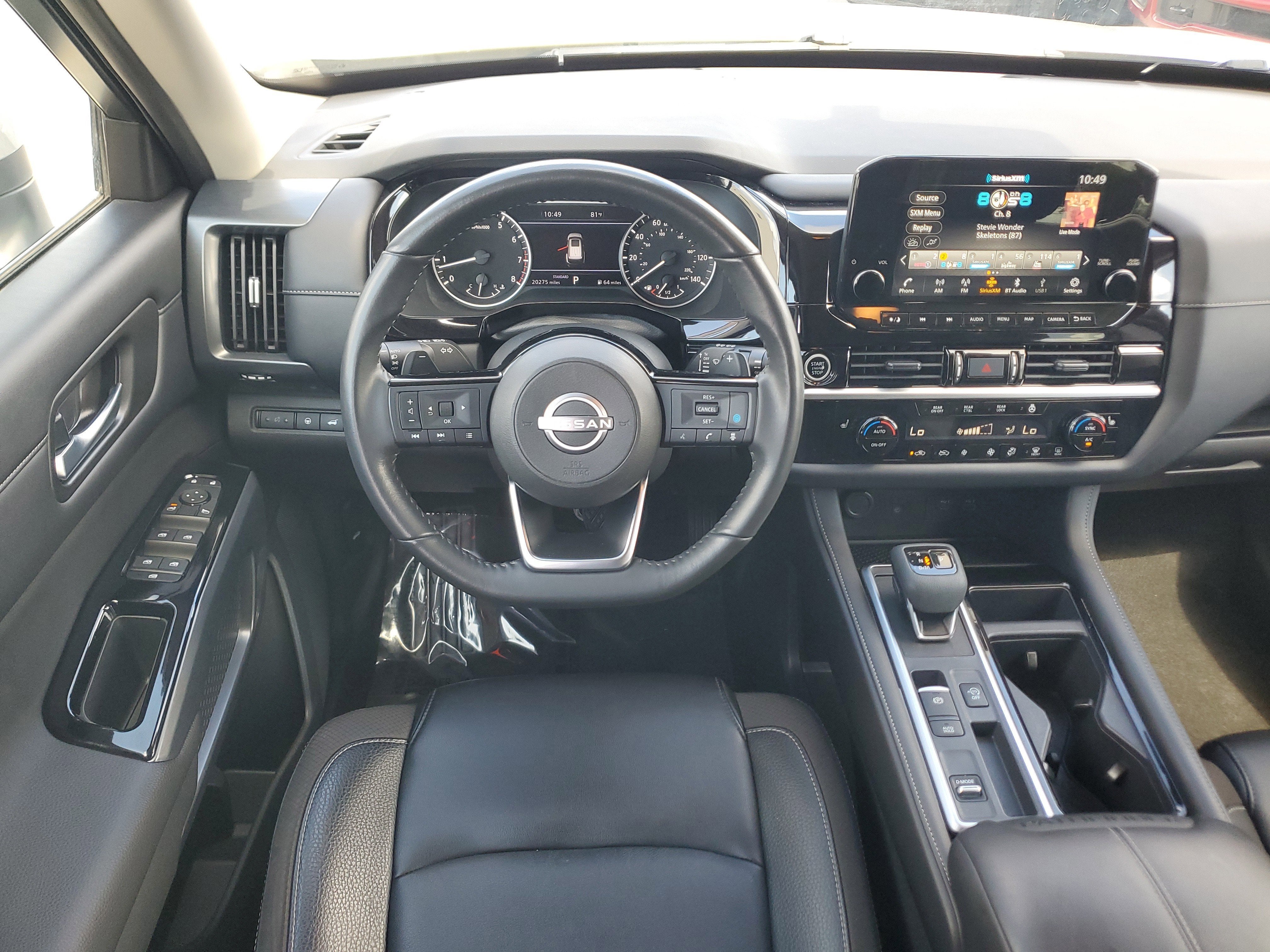 2024 Nissan Pathfinder SL