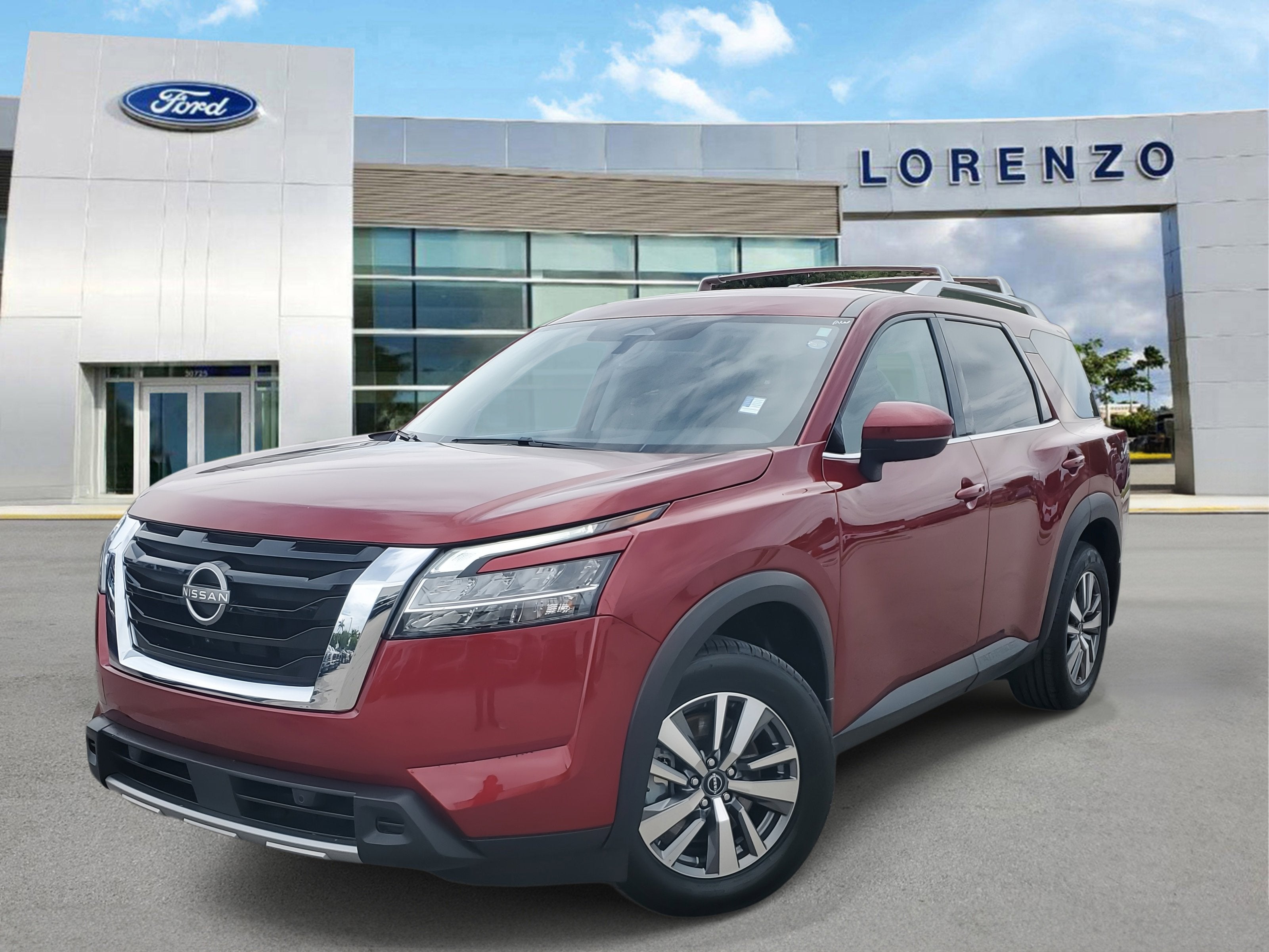 2024 Nissan Pathfinder SL