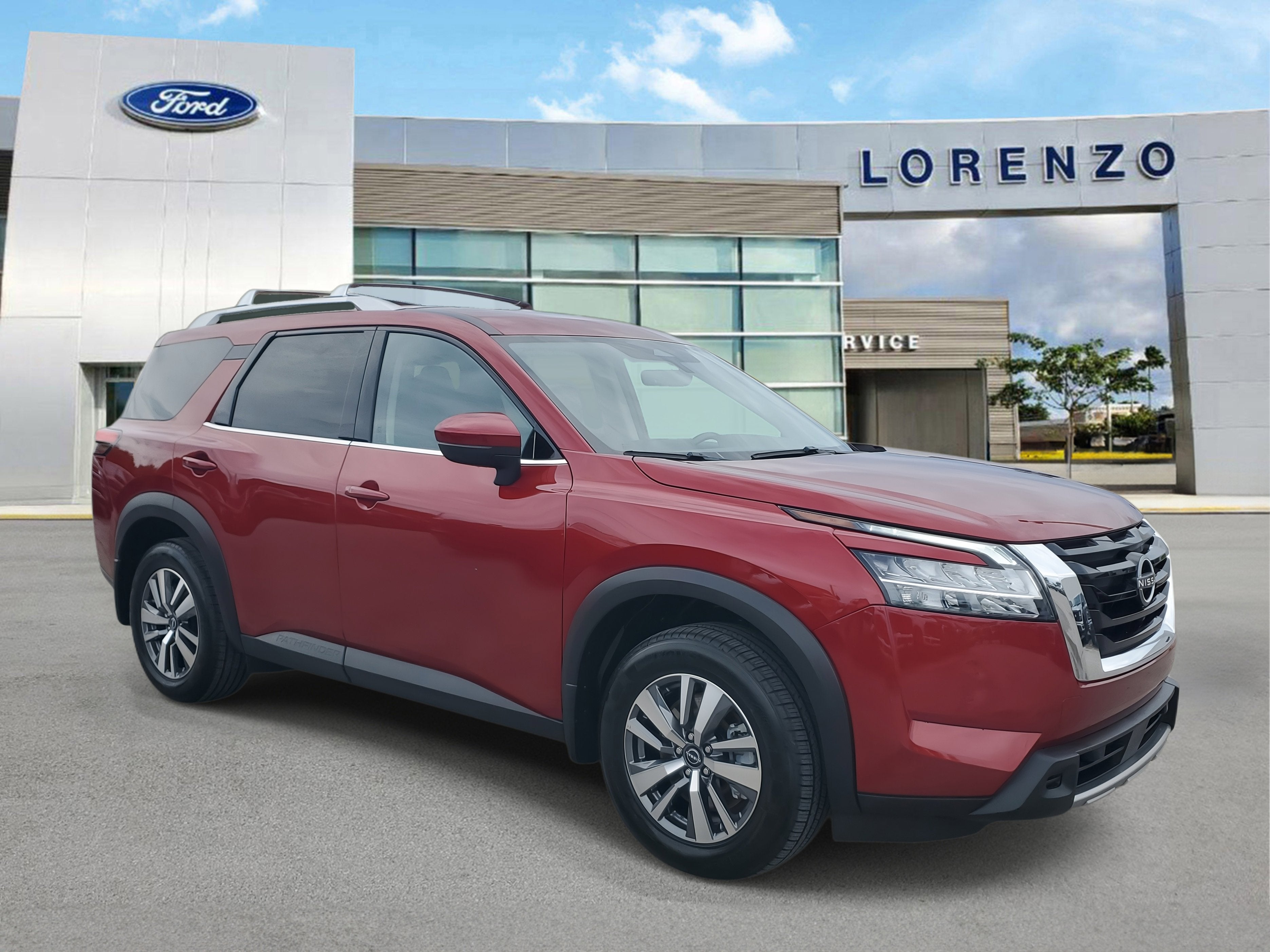 2024 Nissan Pathfinder SL