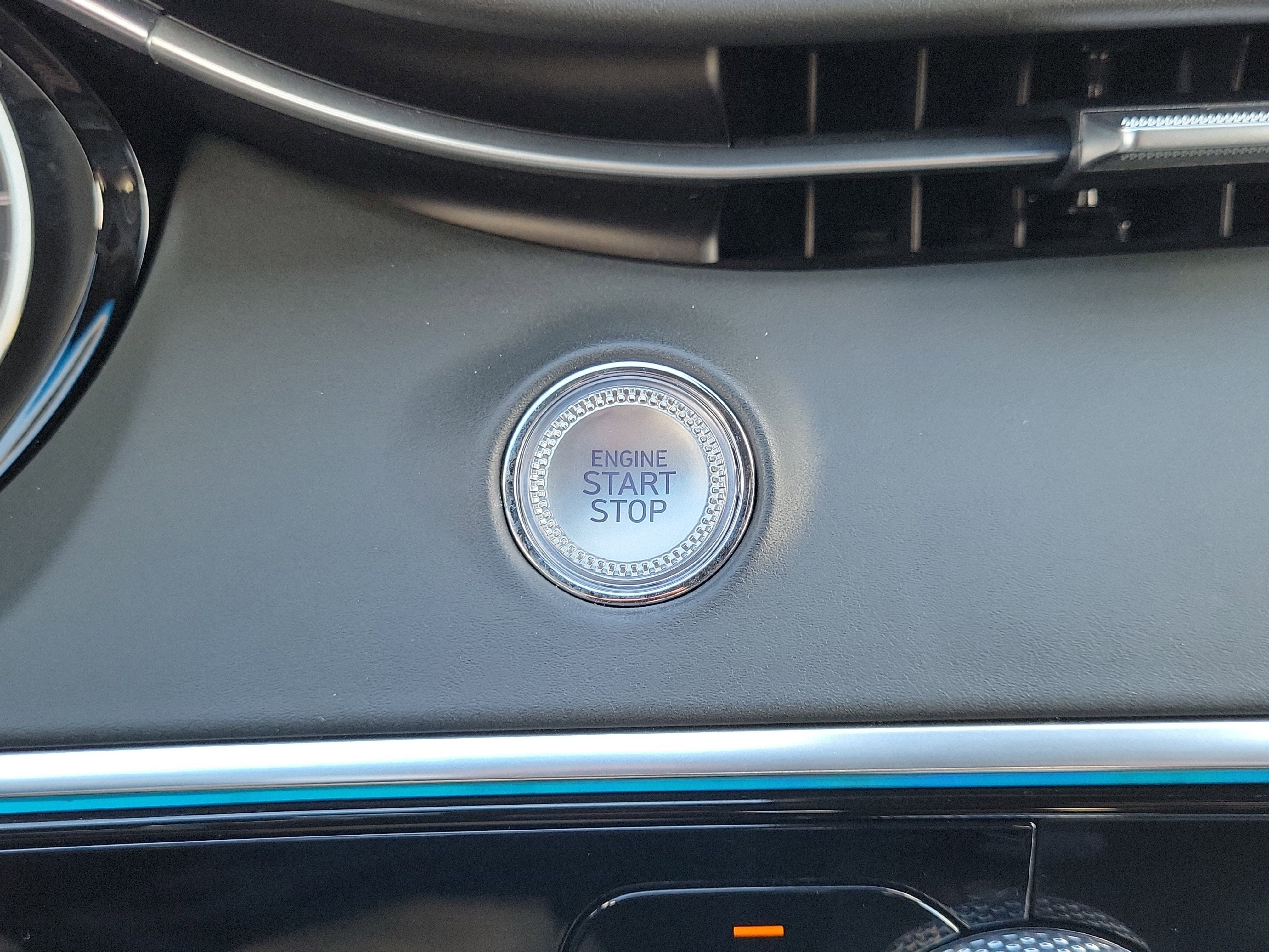 2025 Genesis GV70 3.5T Sport 4WD