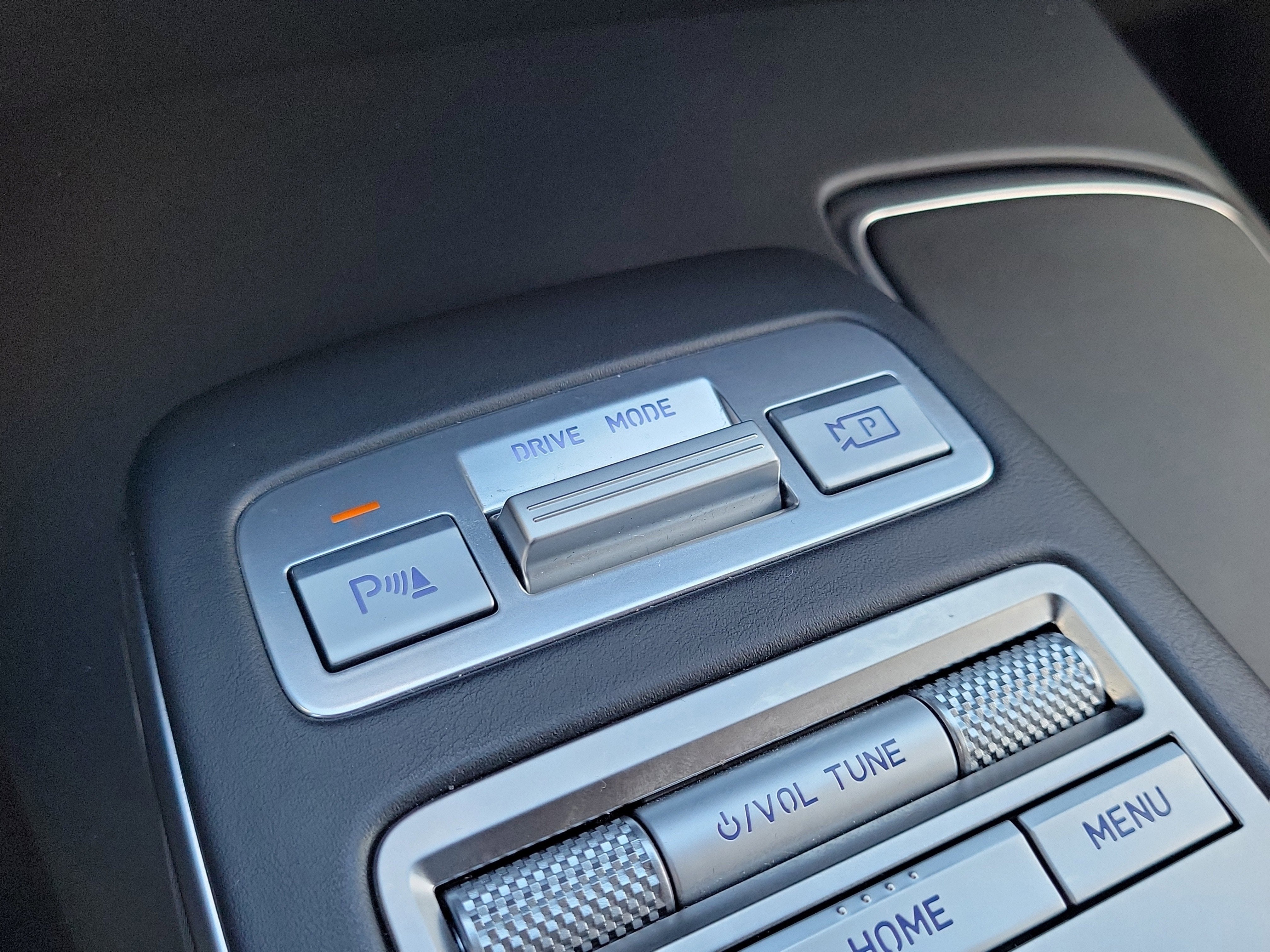 2025 Genesis GV70 3.5T Sport 4WD