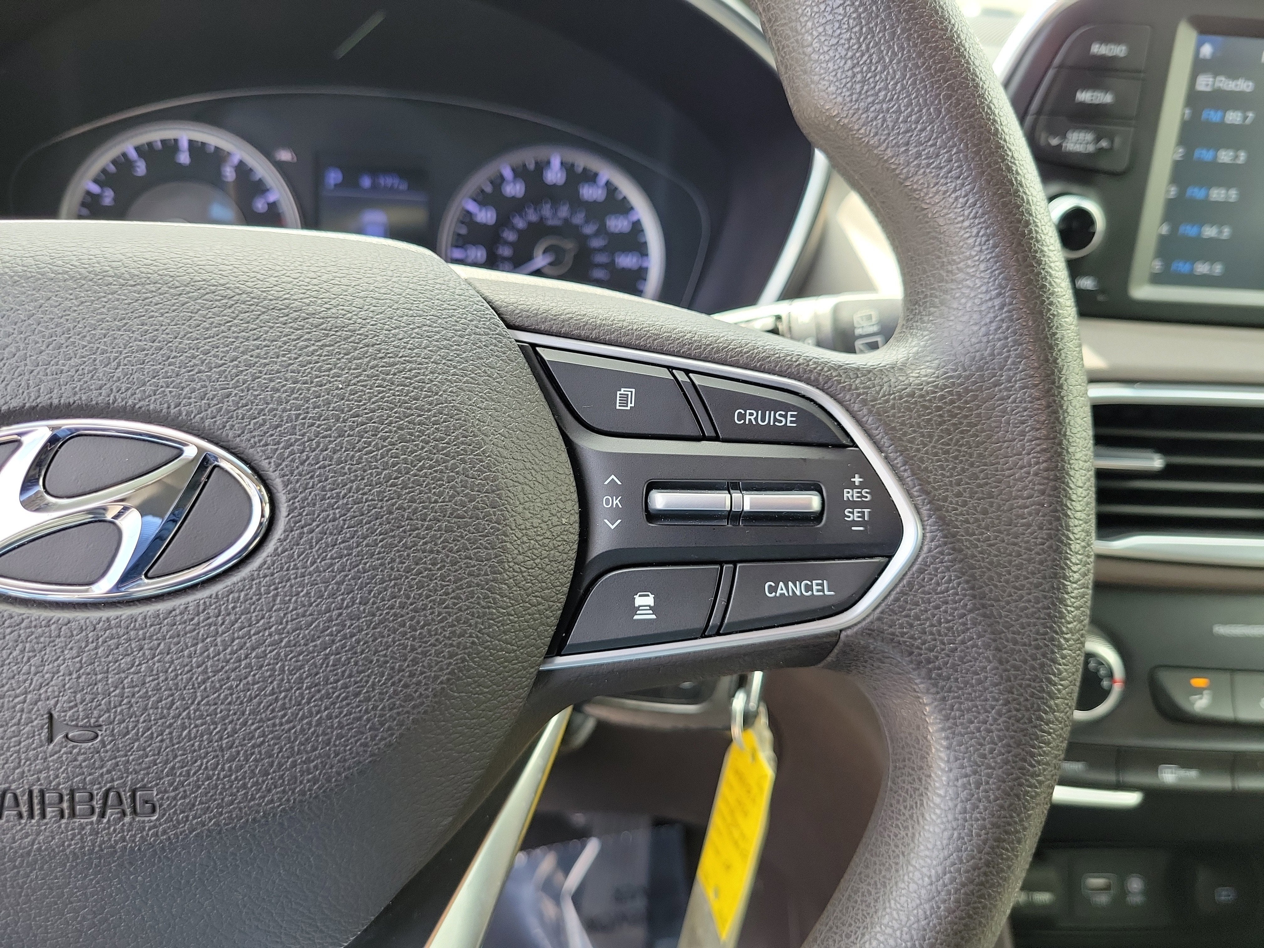 2020 Hyundai Santa Fe SE