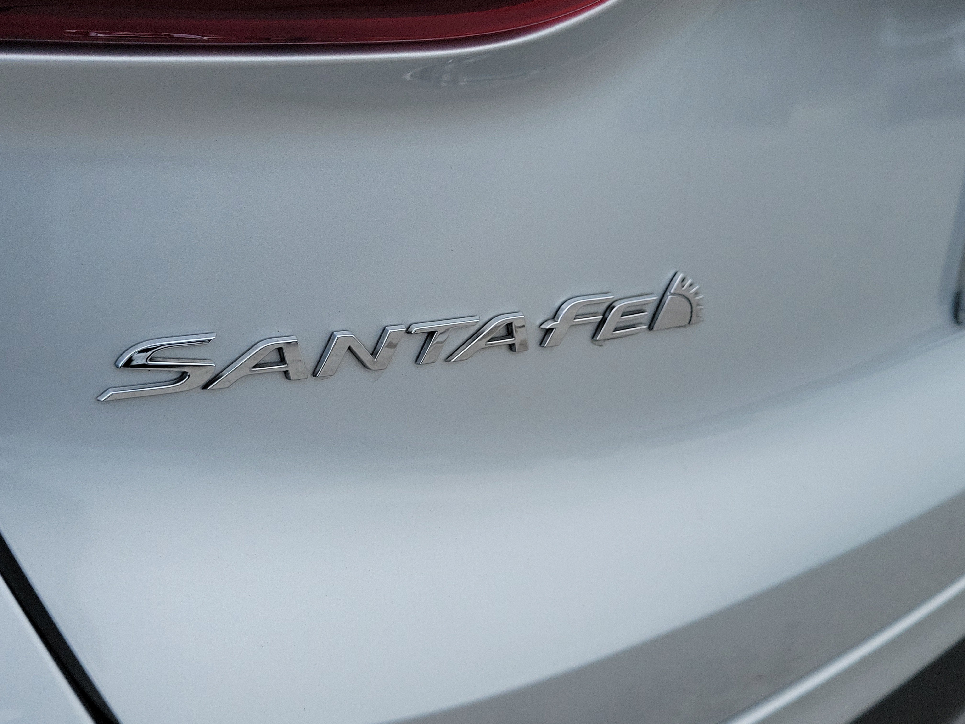 2020 Hyundai Santa Fe SE