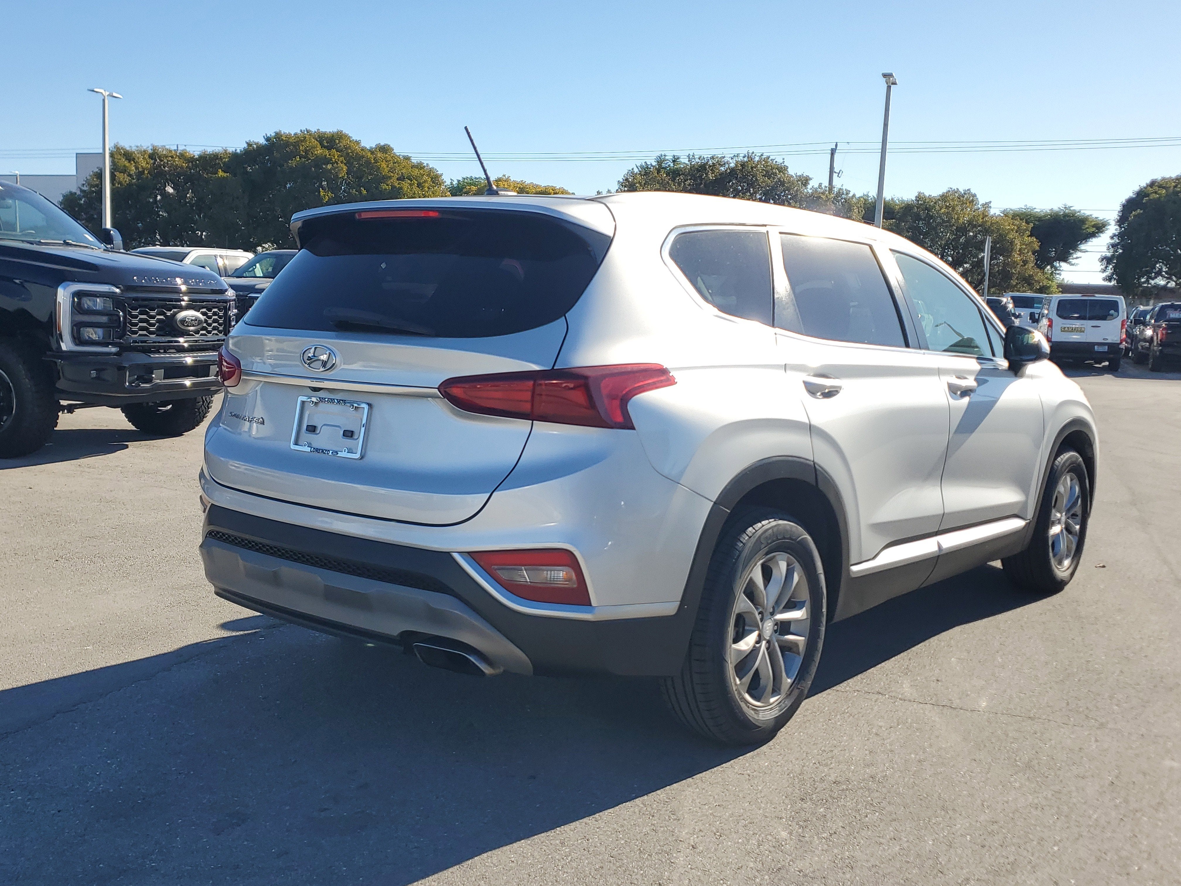 2020 Hyundai Santa Fe SE