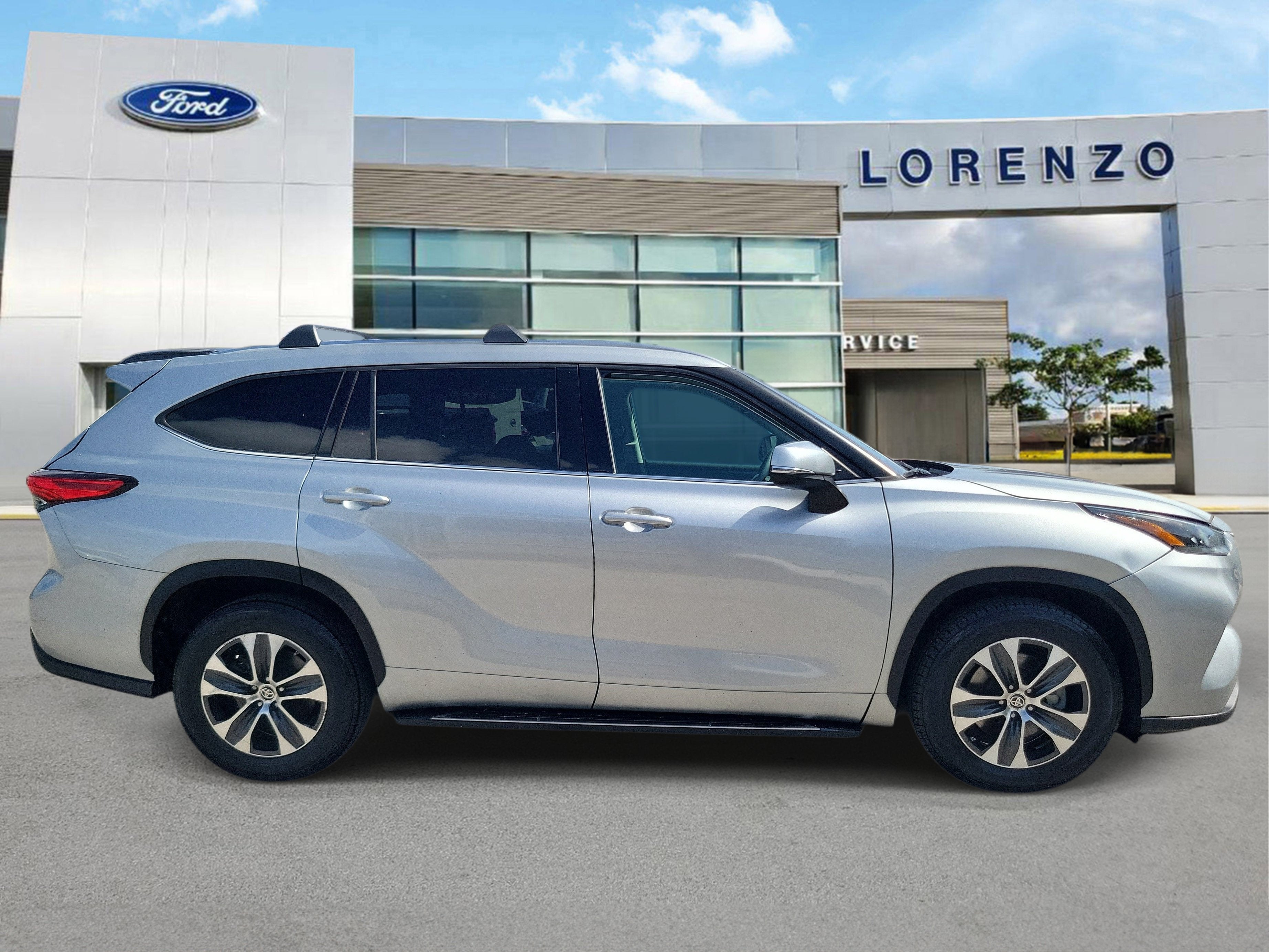 2021 Toyota Highlander XLE