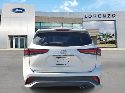 2023 Toyota Highlander XSE