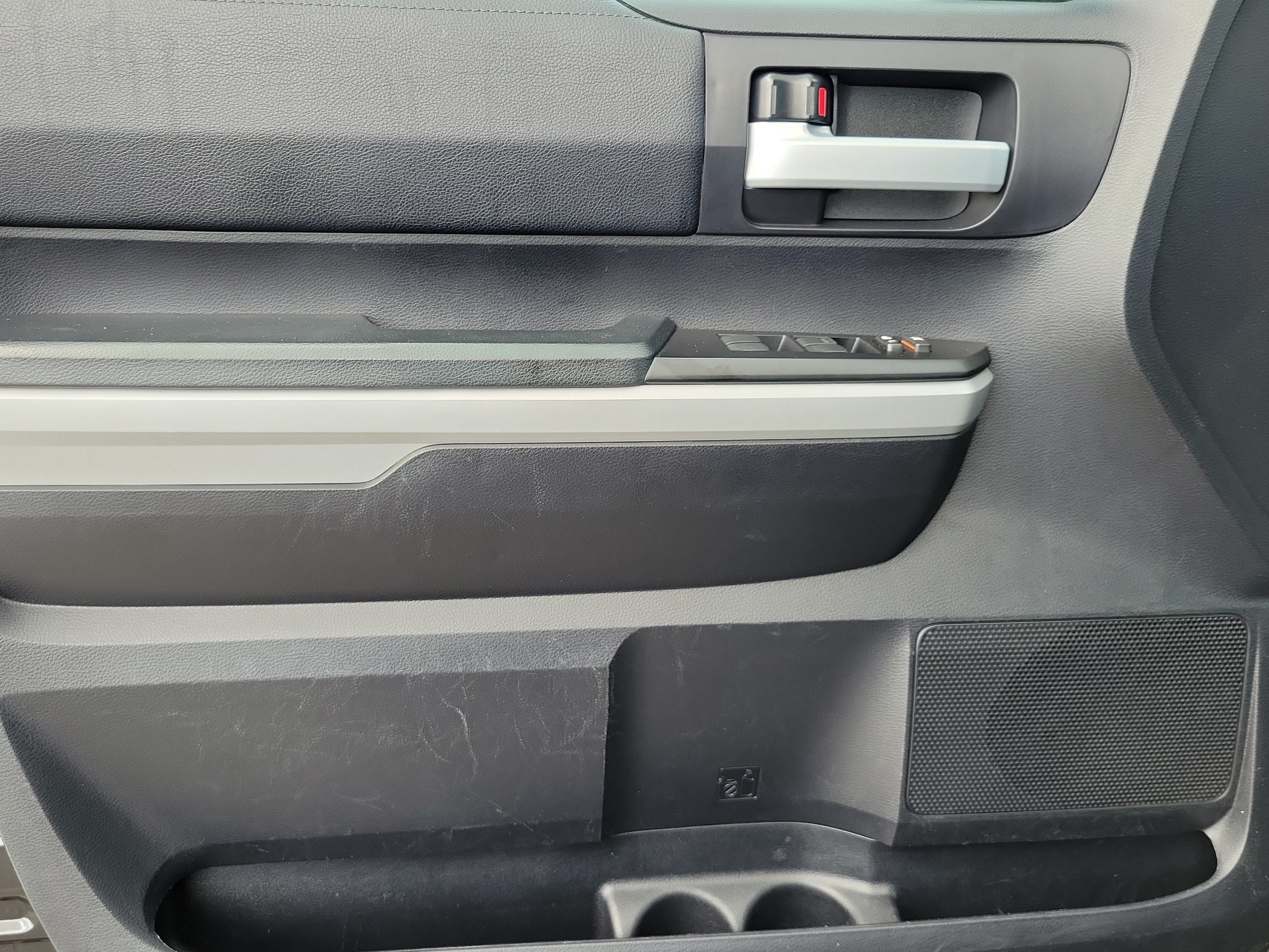2020 Toyota Tundra 4WD SR5
