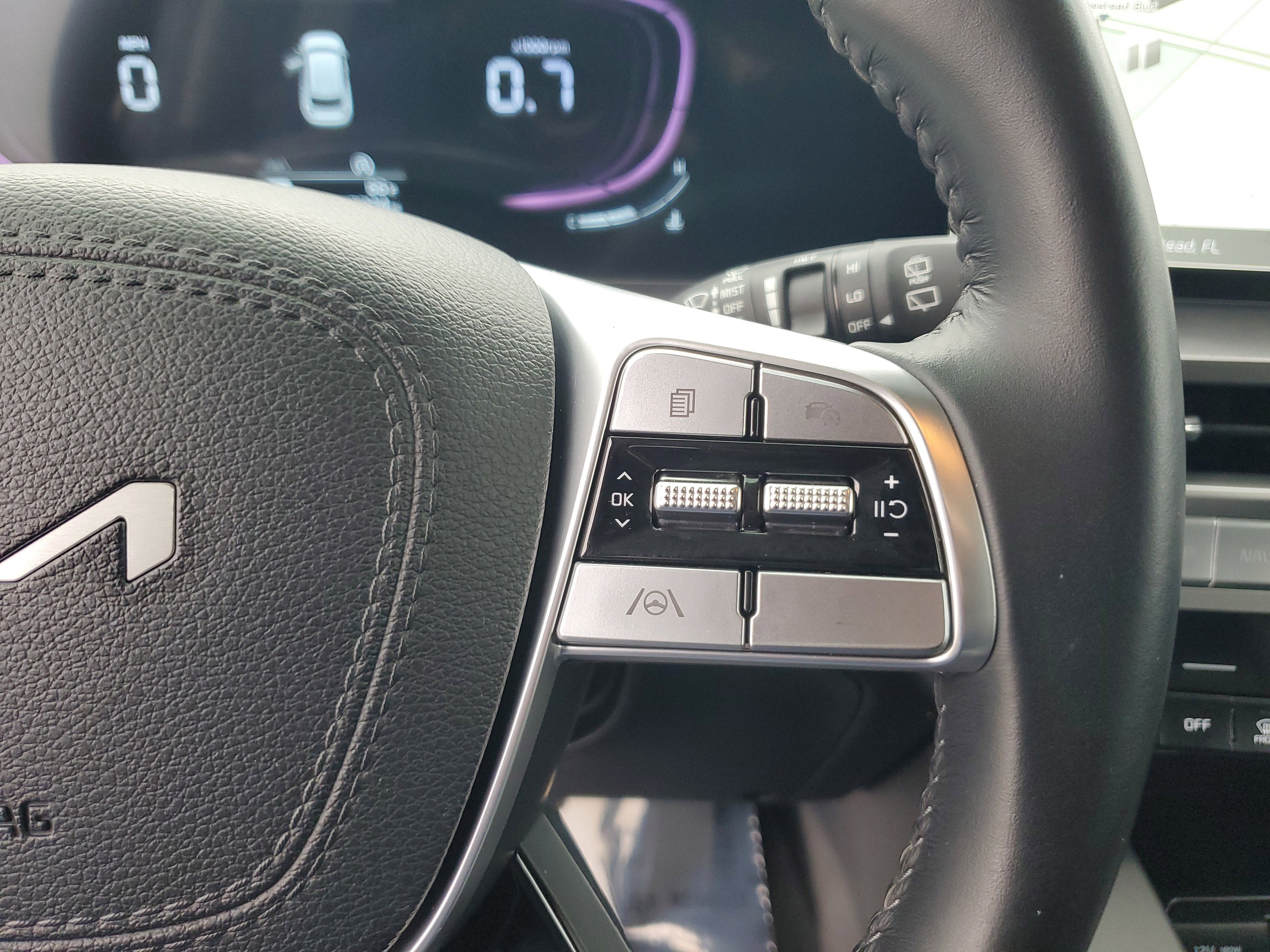 2024 Kia Telluride LX