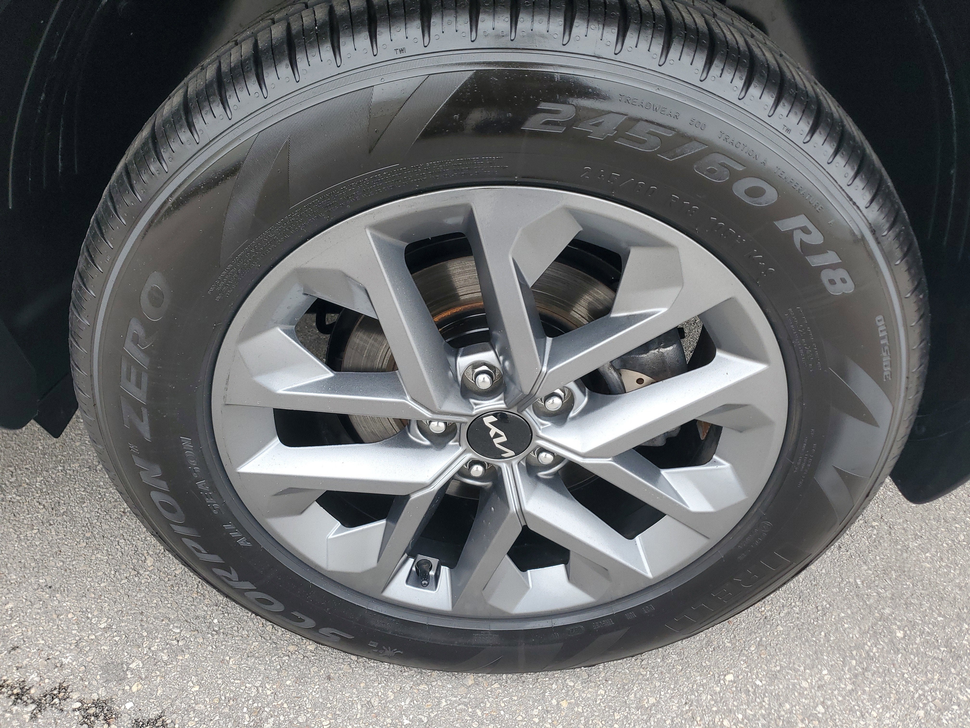 2024 Kia Telluride LX