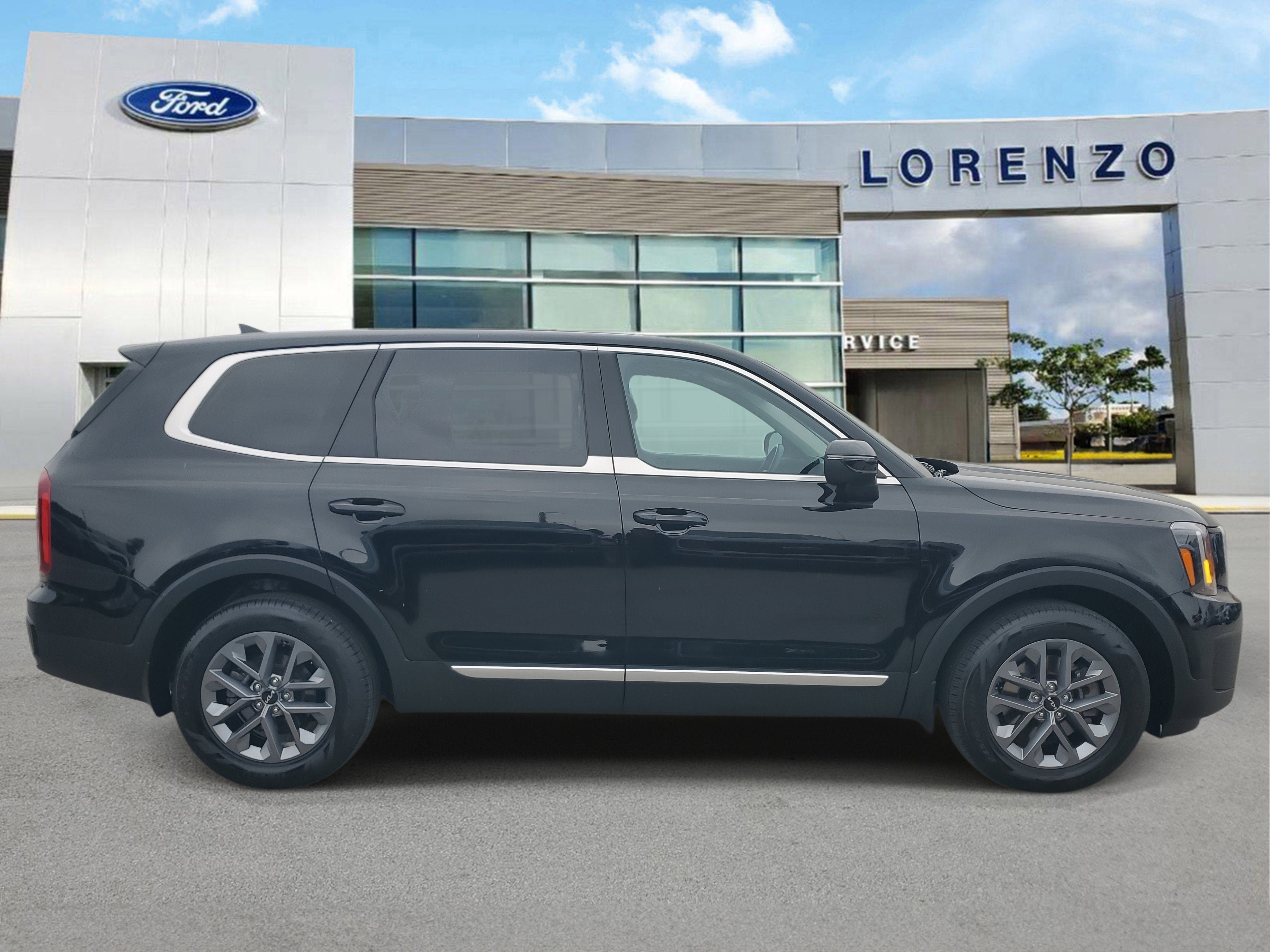 2024 Kia Telluride LX