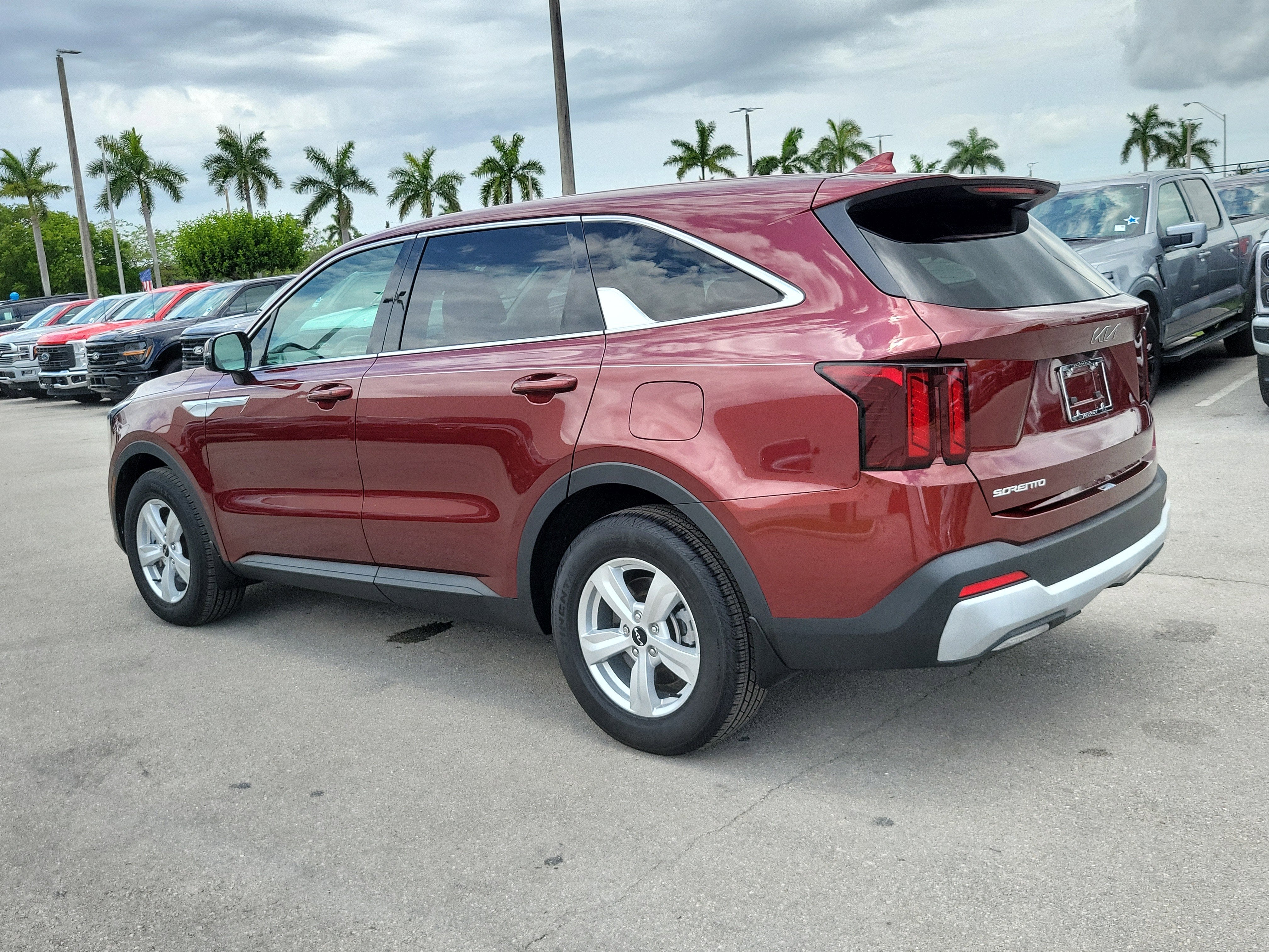 2024 Kia Sorento LX