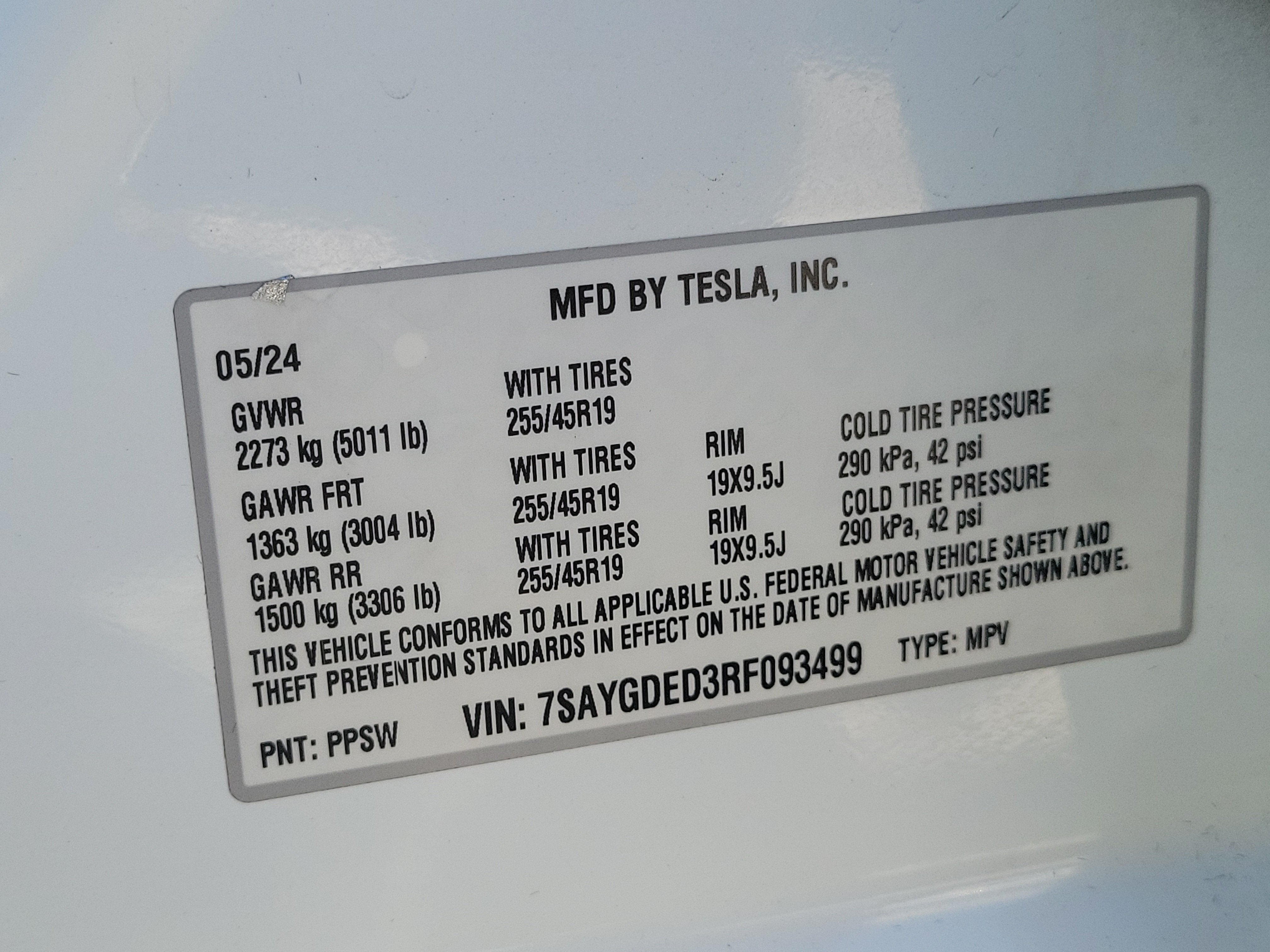 2024 Tesla Model Y Long Range