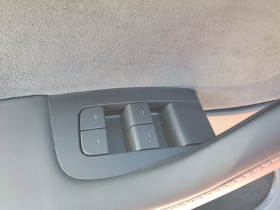 2024 Tesla Model Y Performance