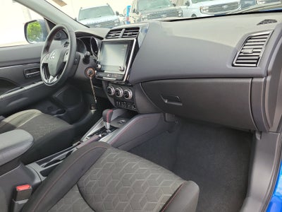 2025 Mitsubishi Outlander Sport LE