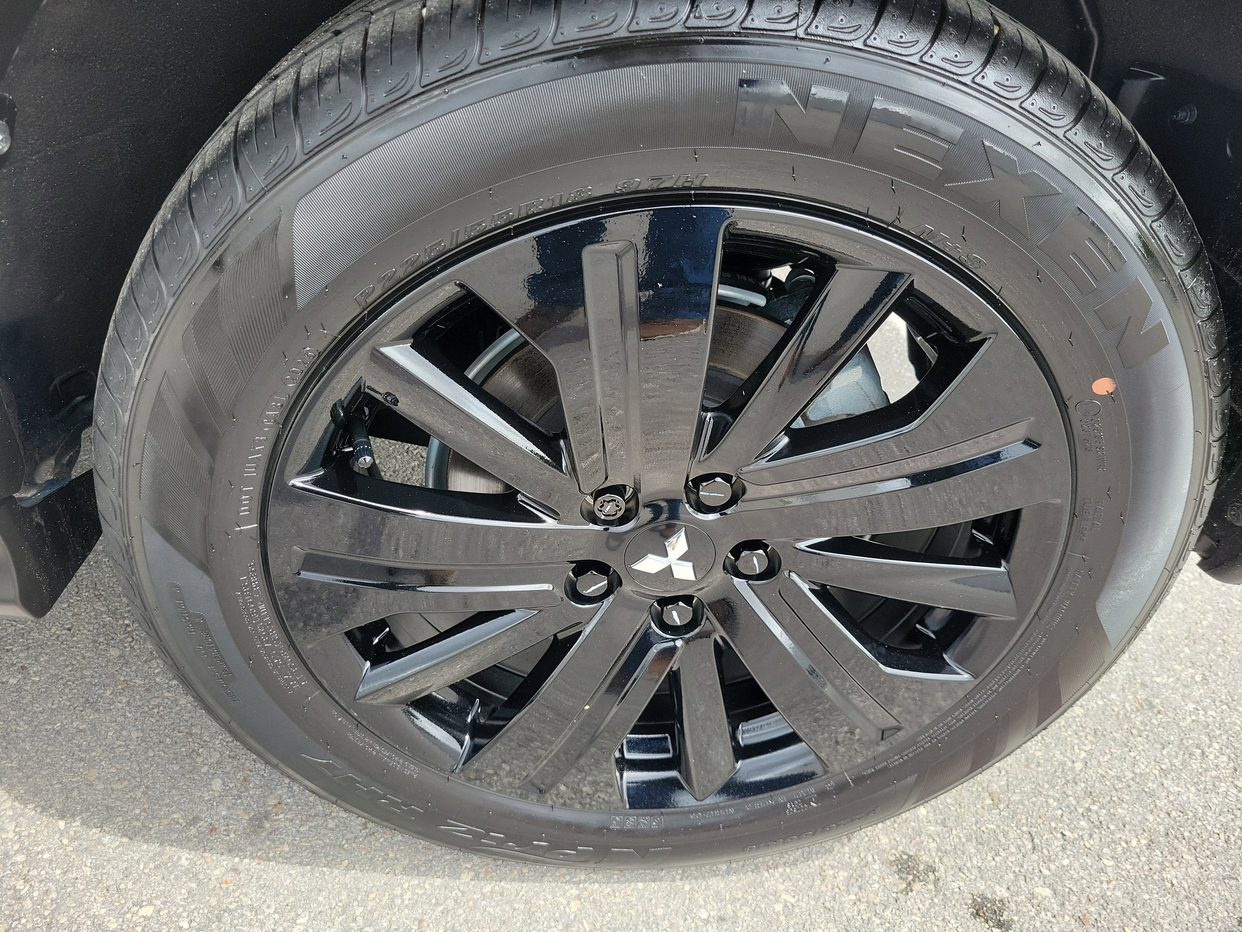 2025 Mitsubishi Outlander Sport LE
