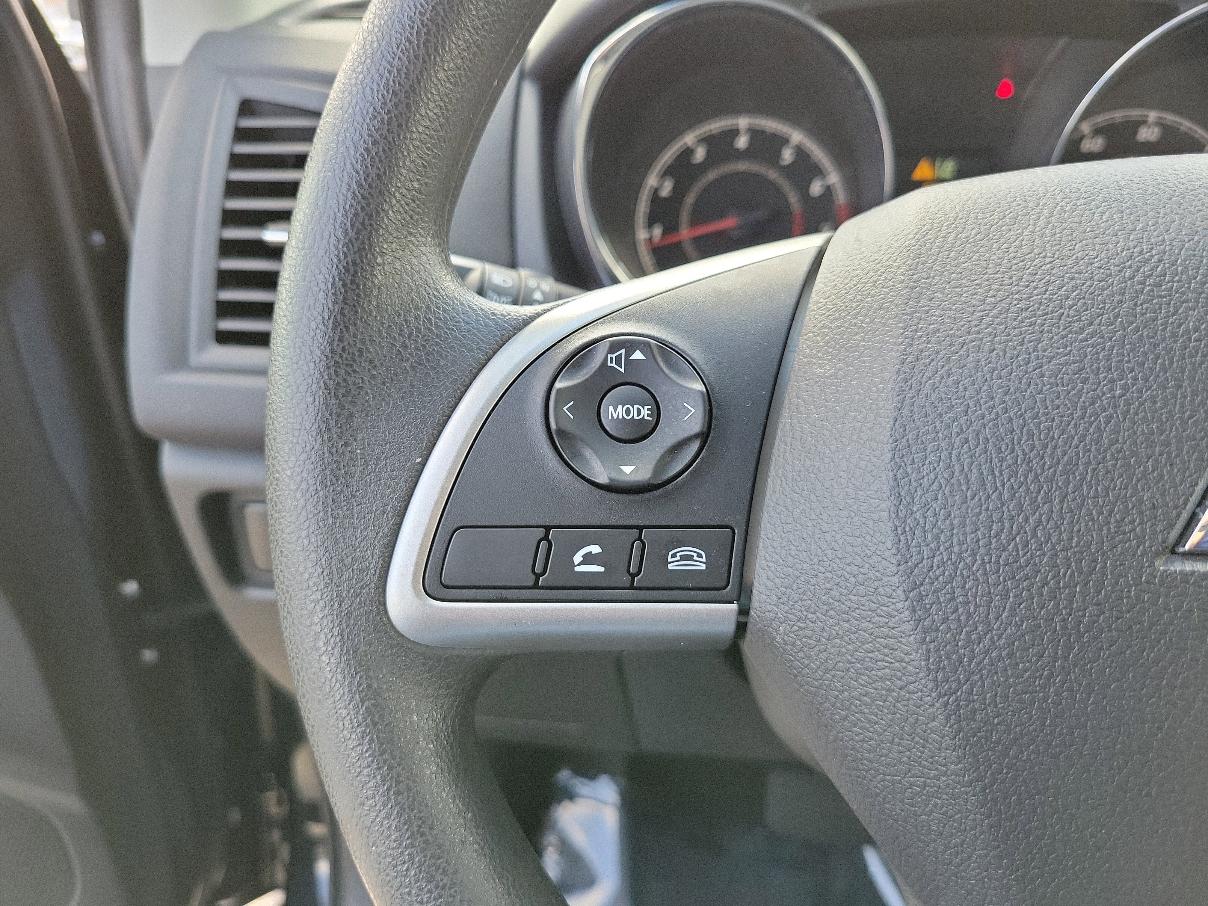2025 Mitsubishi Outlander Sport ES 4WD