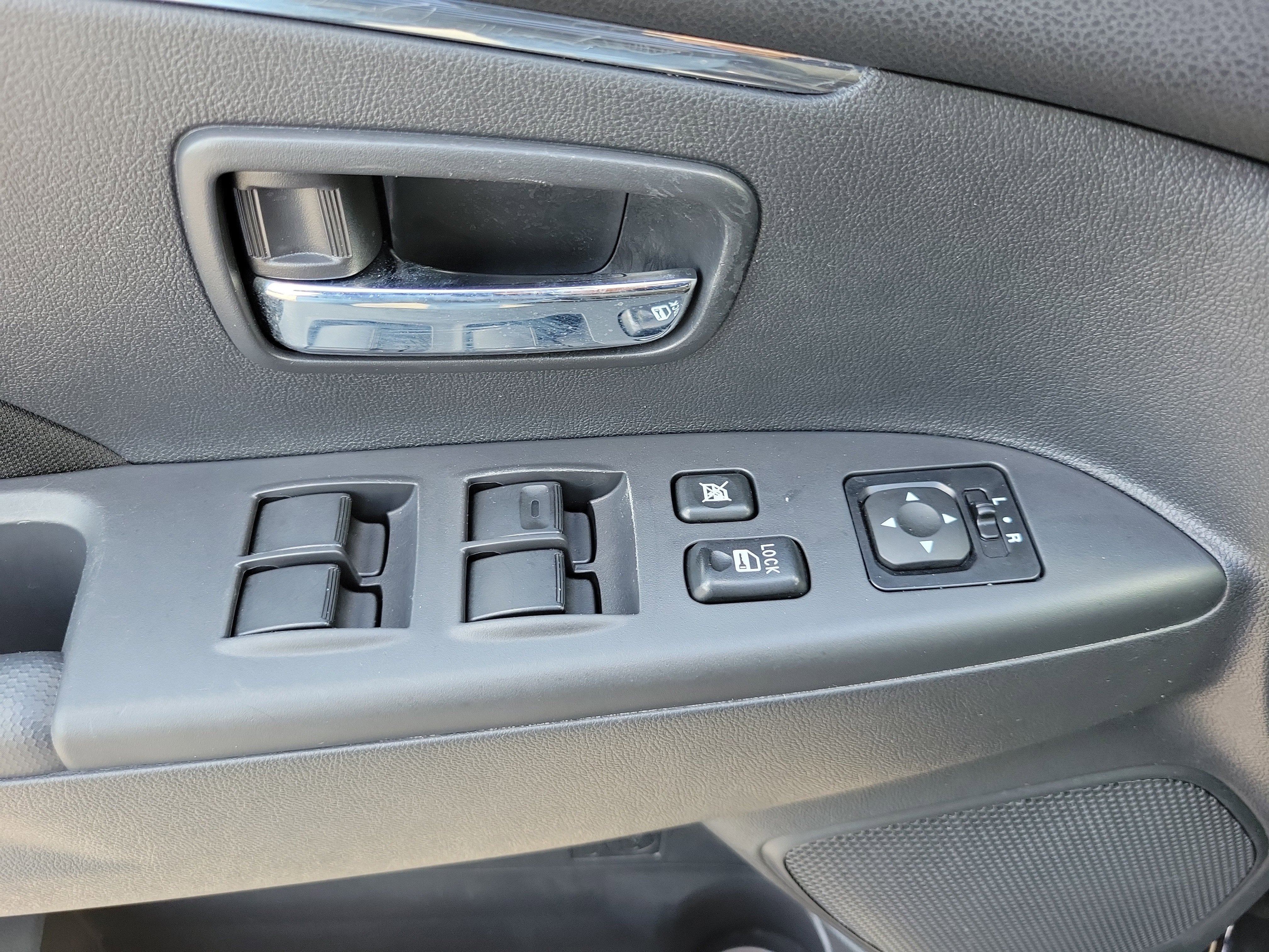 2025 Mitsubishi Outlander Sport ES 4WD