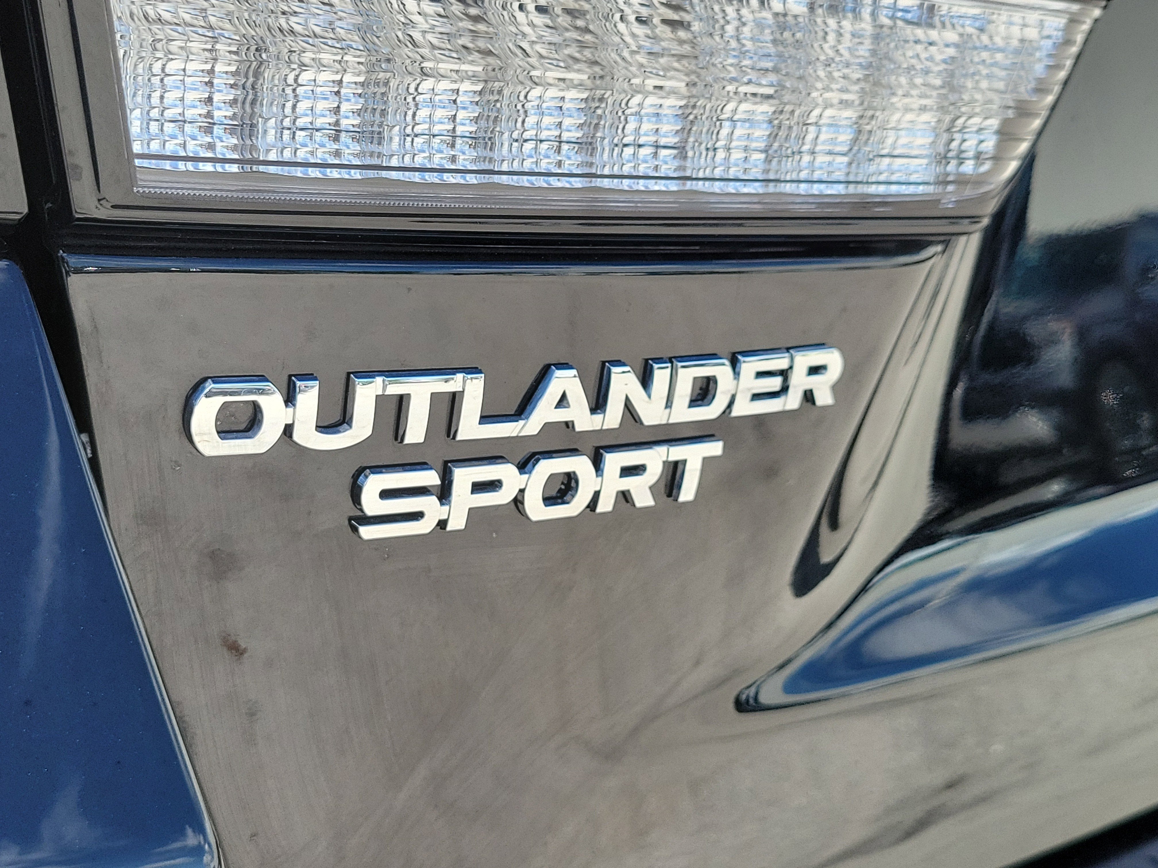2025 Mitsubishi Outlander Sport ES 4WD