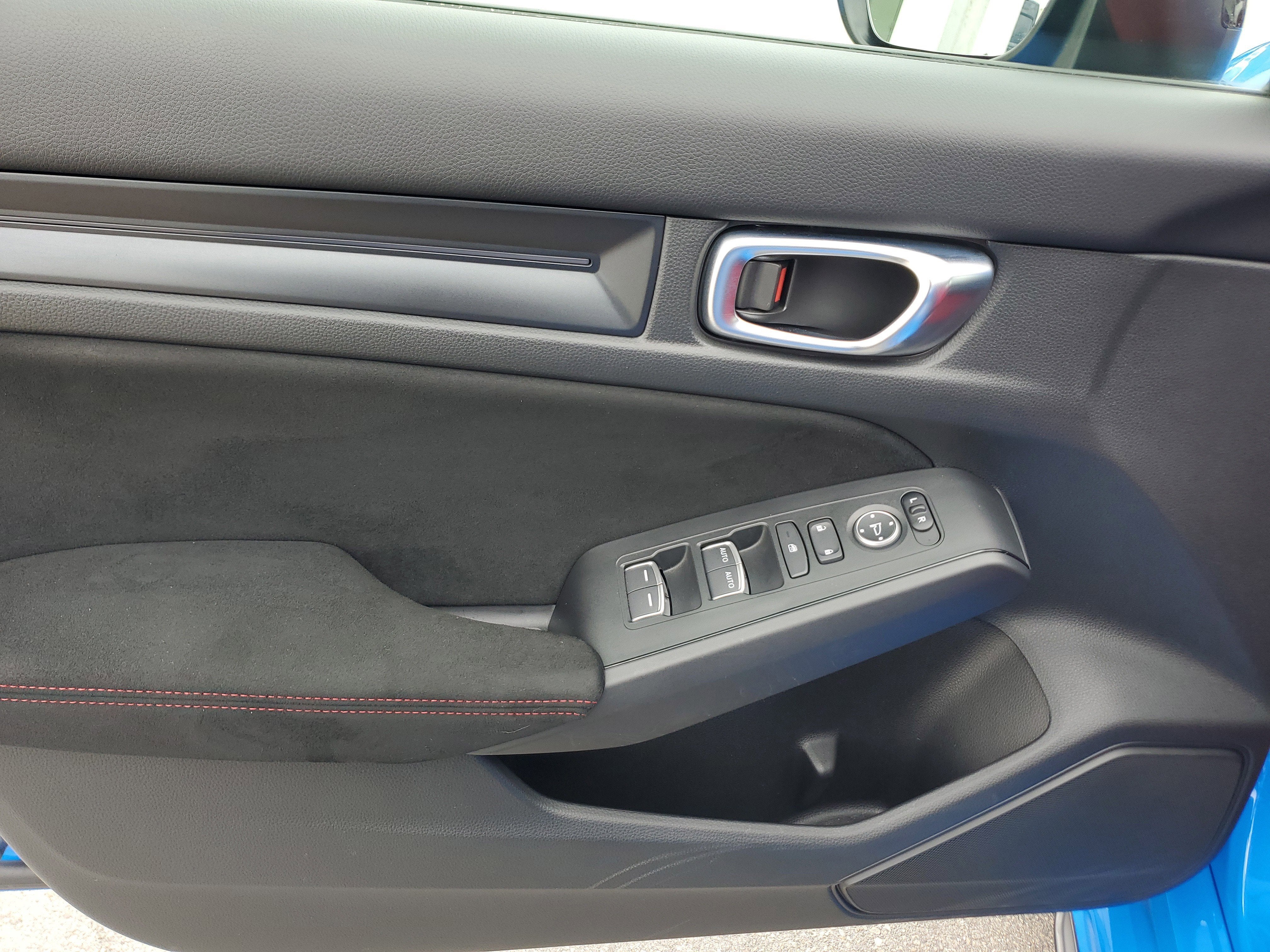 2025 Honda Civic Type R Base