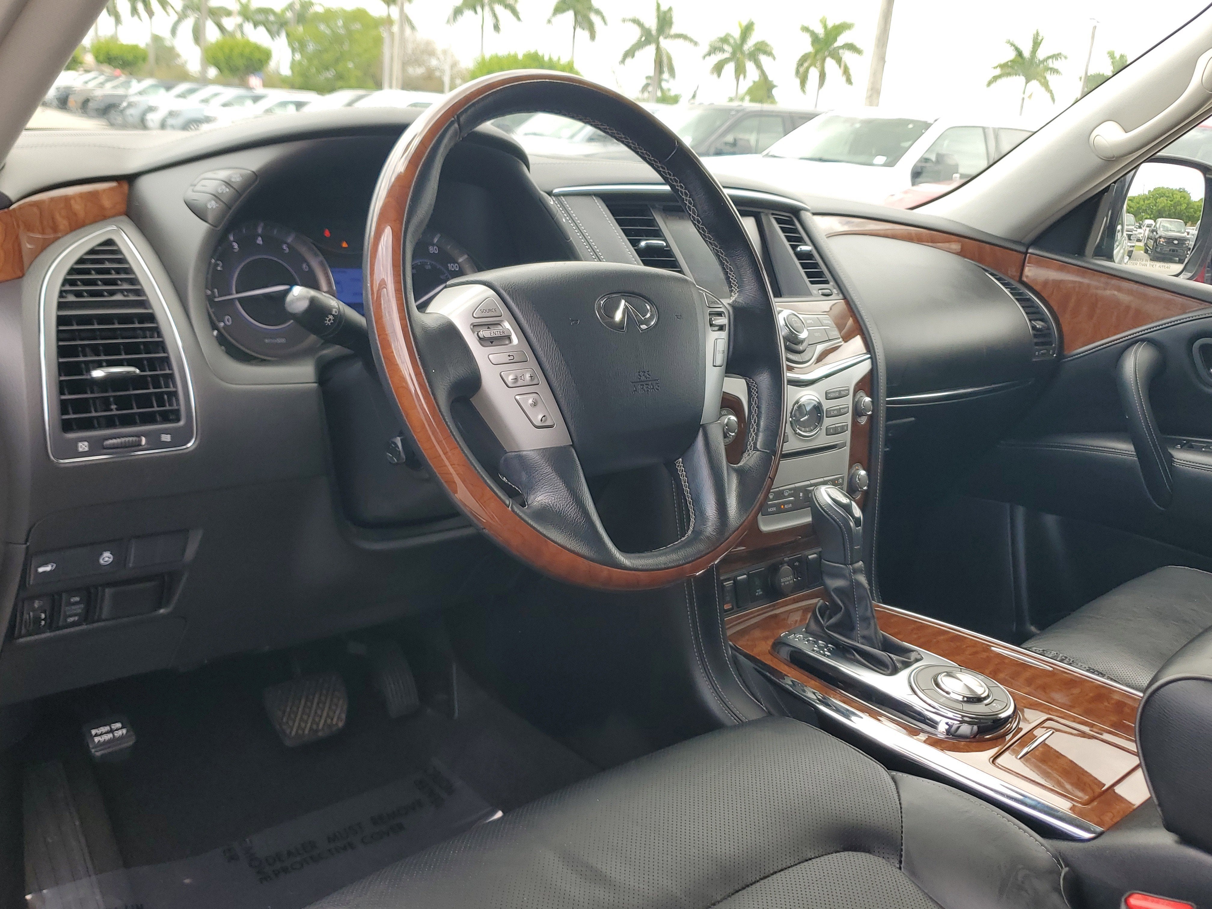 2019 INFINITI QX80 LUXE