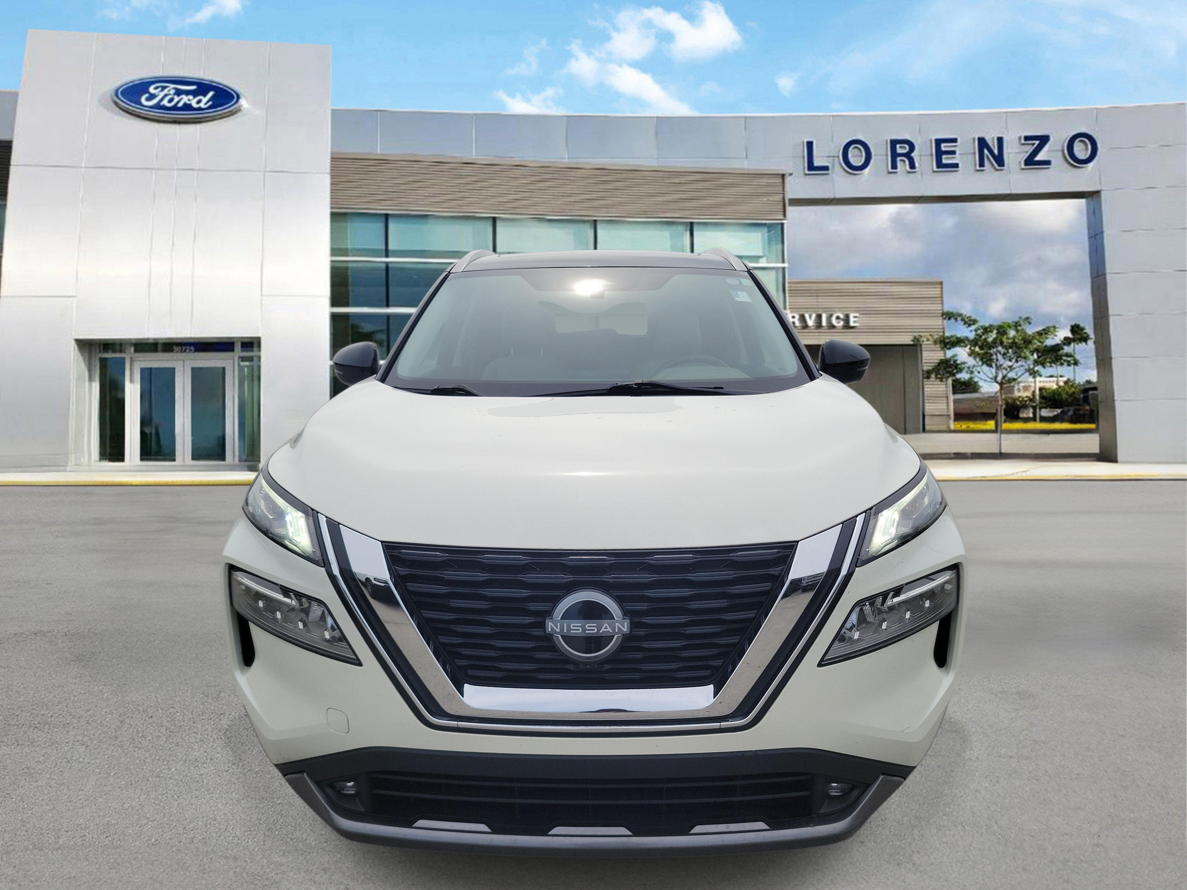 2022 Nissan Rogue SL