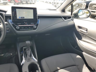 2025 Toyota Corolla Hatchback SE